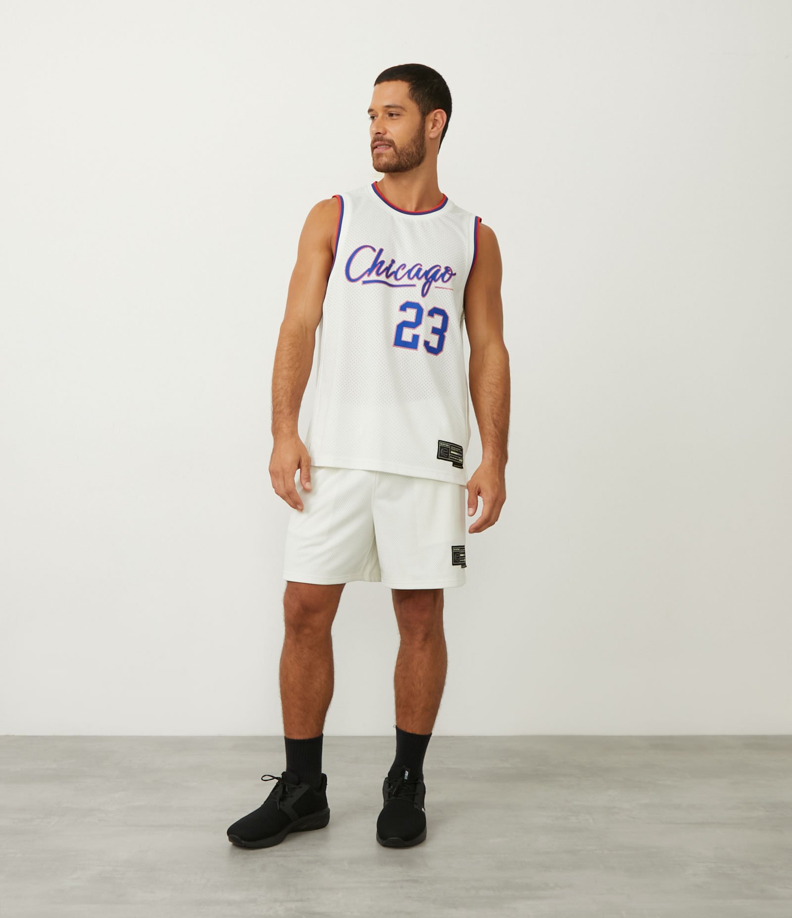 Bermuda Esportiva de Basquete com Cós Elástico e Textura 1