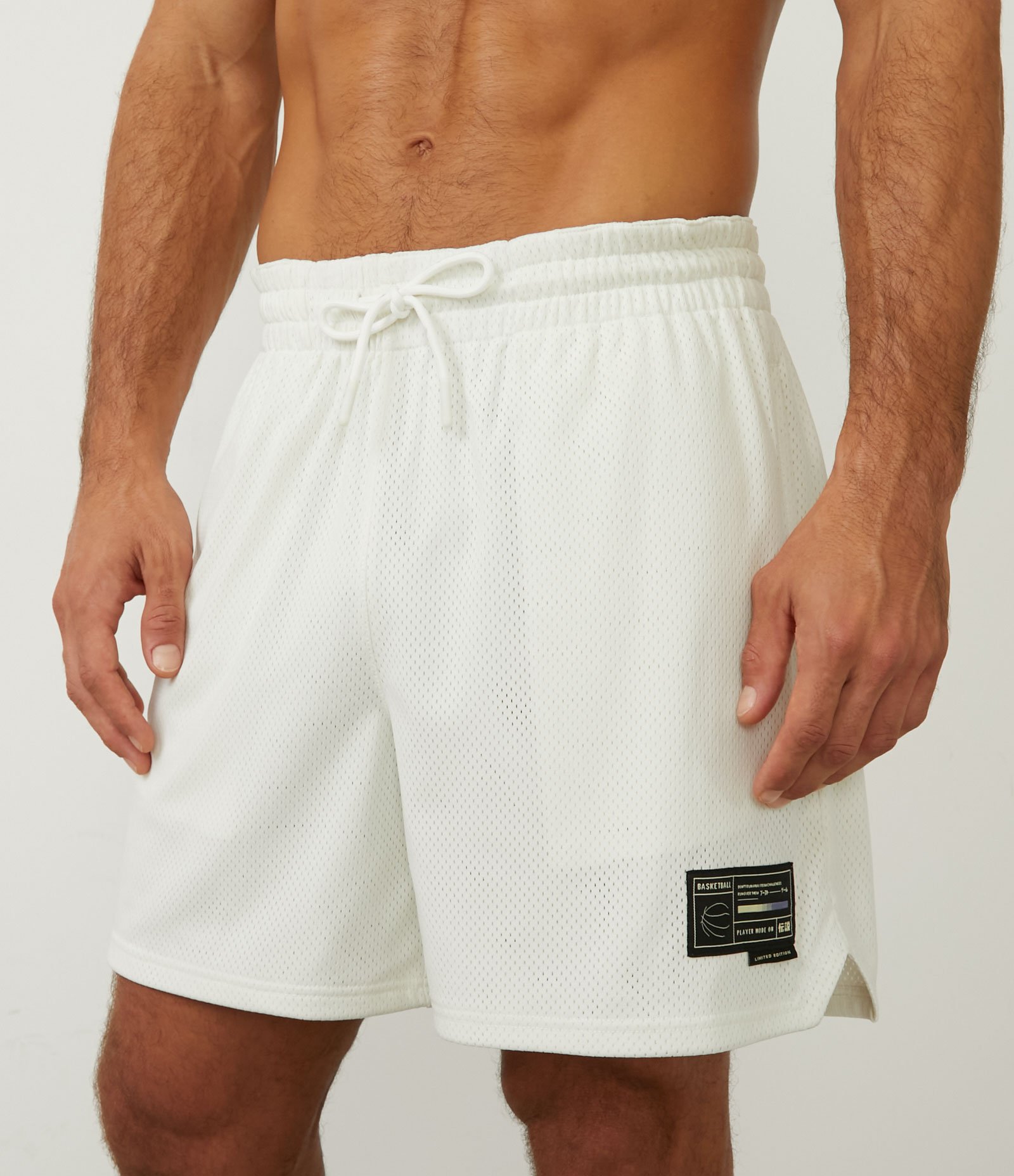 Bermuda Esportiva de Basquete com Cós Elástico e Textura 2