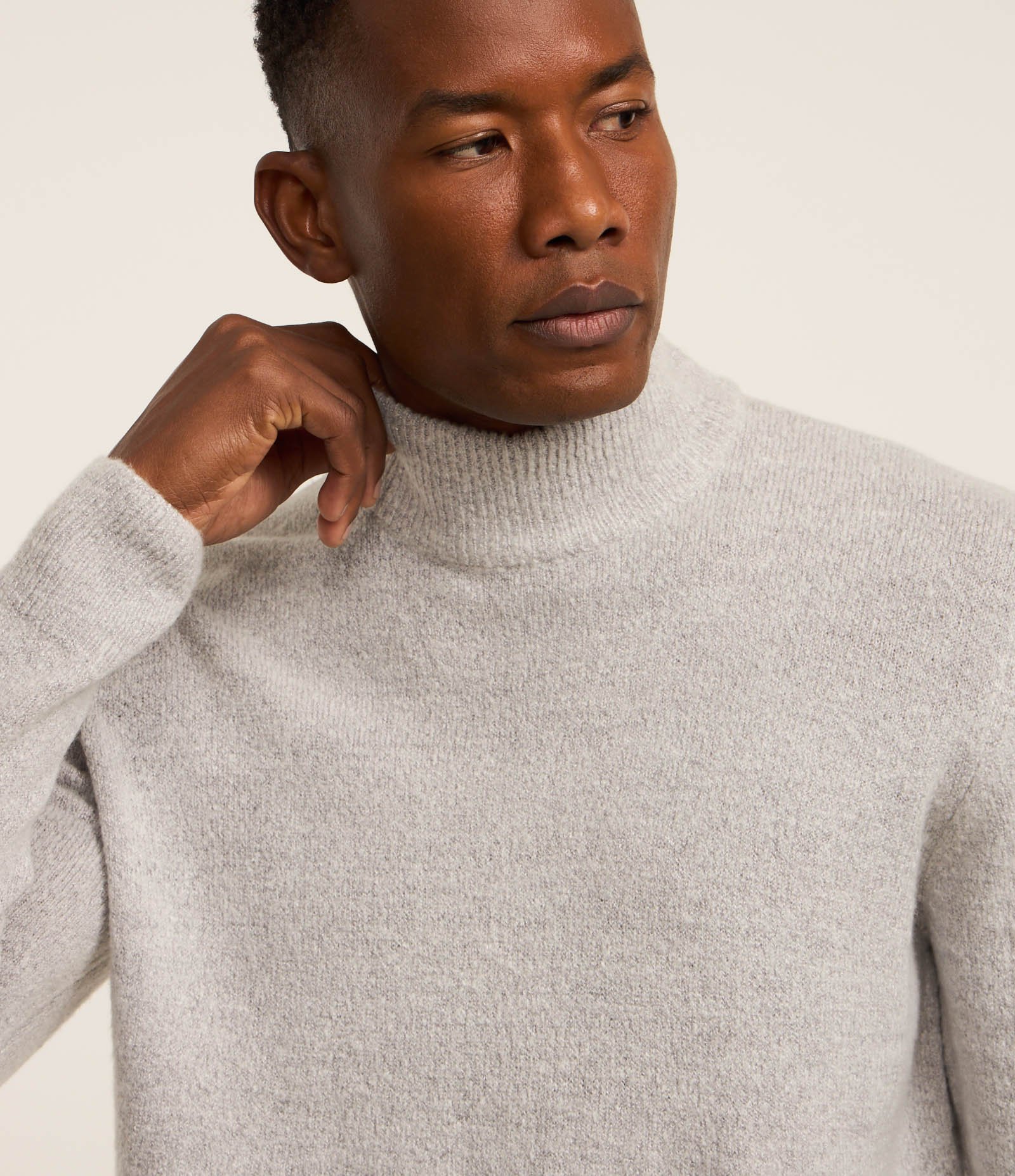 Blusão Fechado Comfort em Lã Acrílica com Gola Alta e Textura Cinza Mescla 5