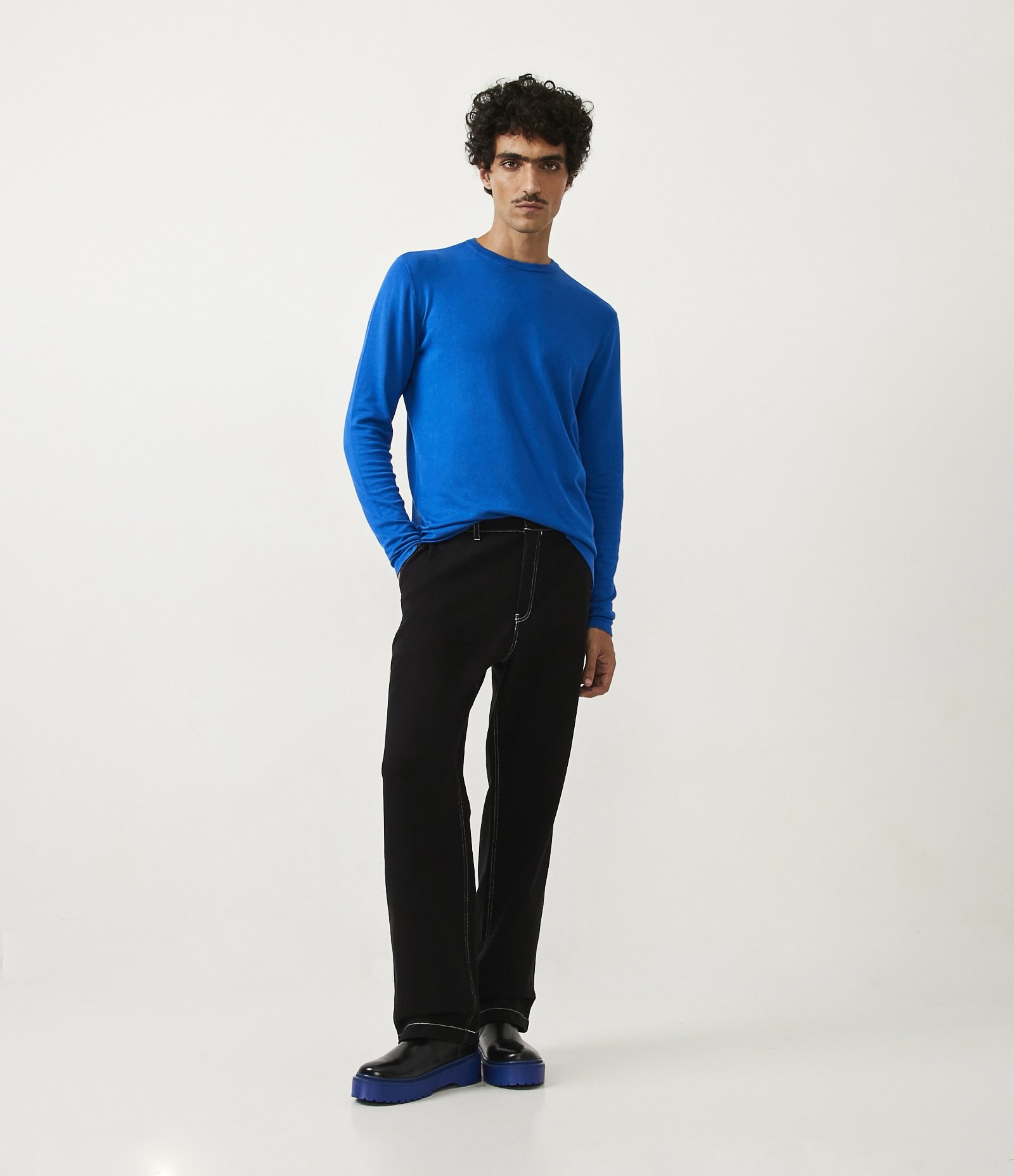 Suéter Slim em Tricô com Manga Longa Azul 2