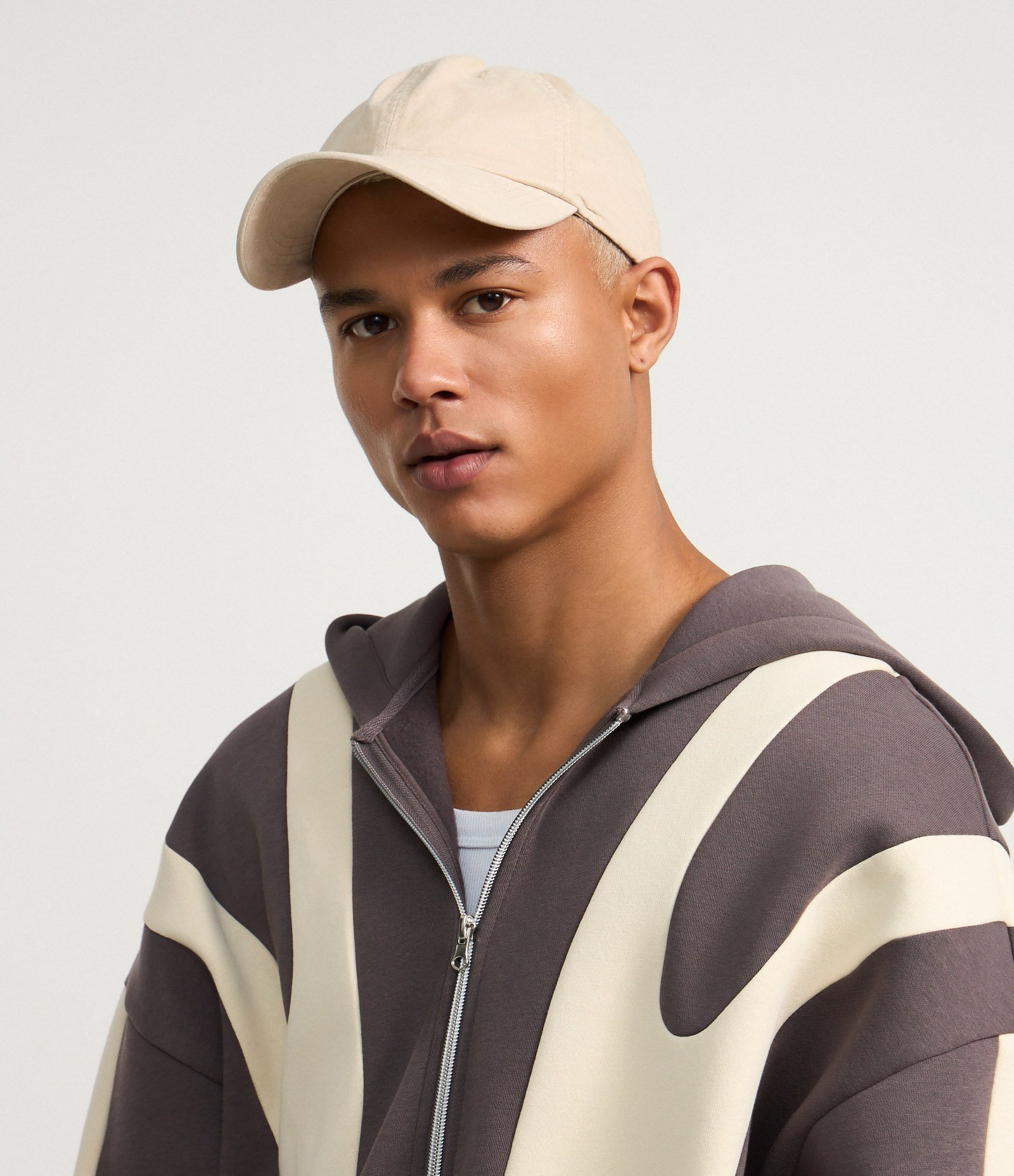 Boné Aba Curva em Algodão com Strapback Bege 7