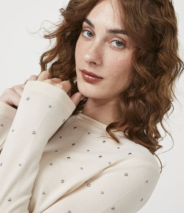 Blusa Acanalada con Manga Larga y Detalles Off White 5