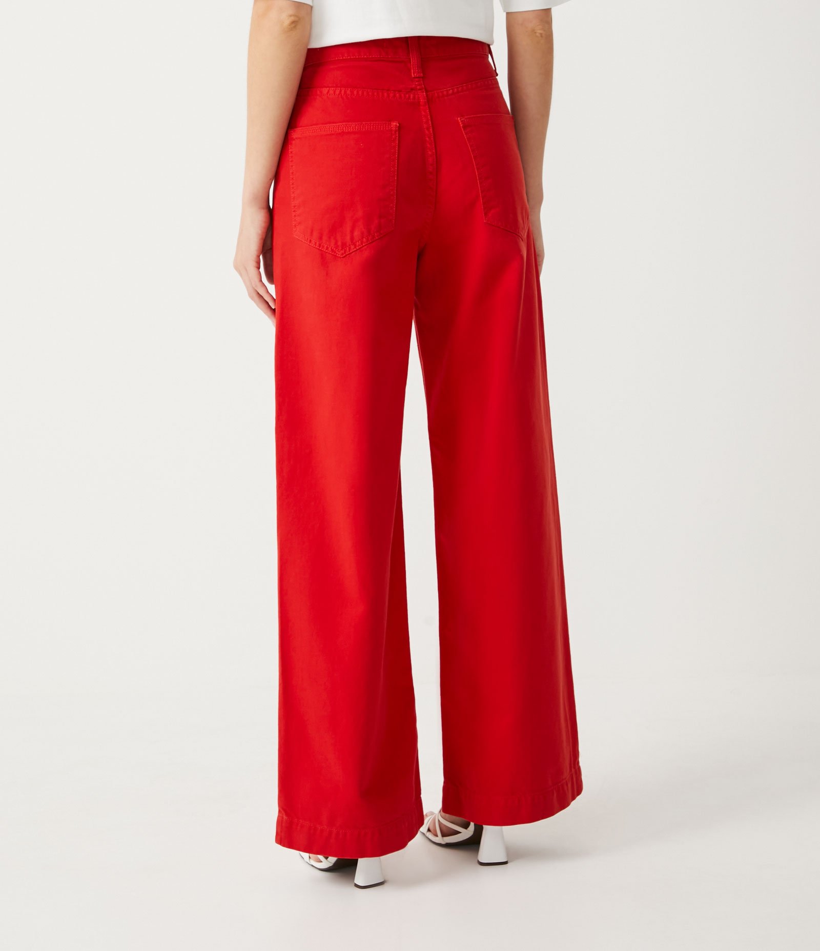 Calça Wide Leg em Sarja com Pedraria Vermelho 3