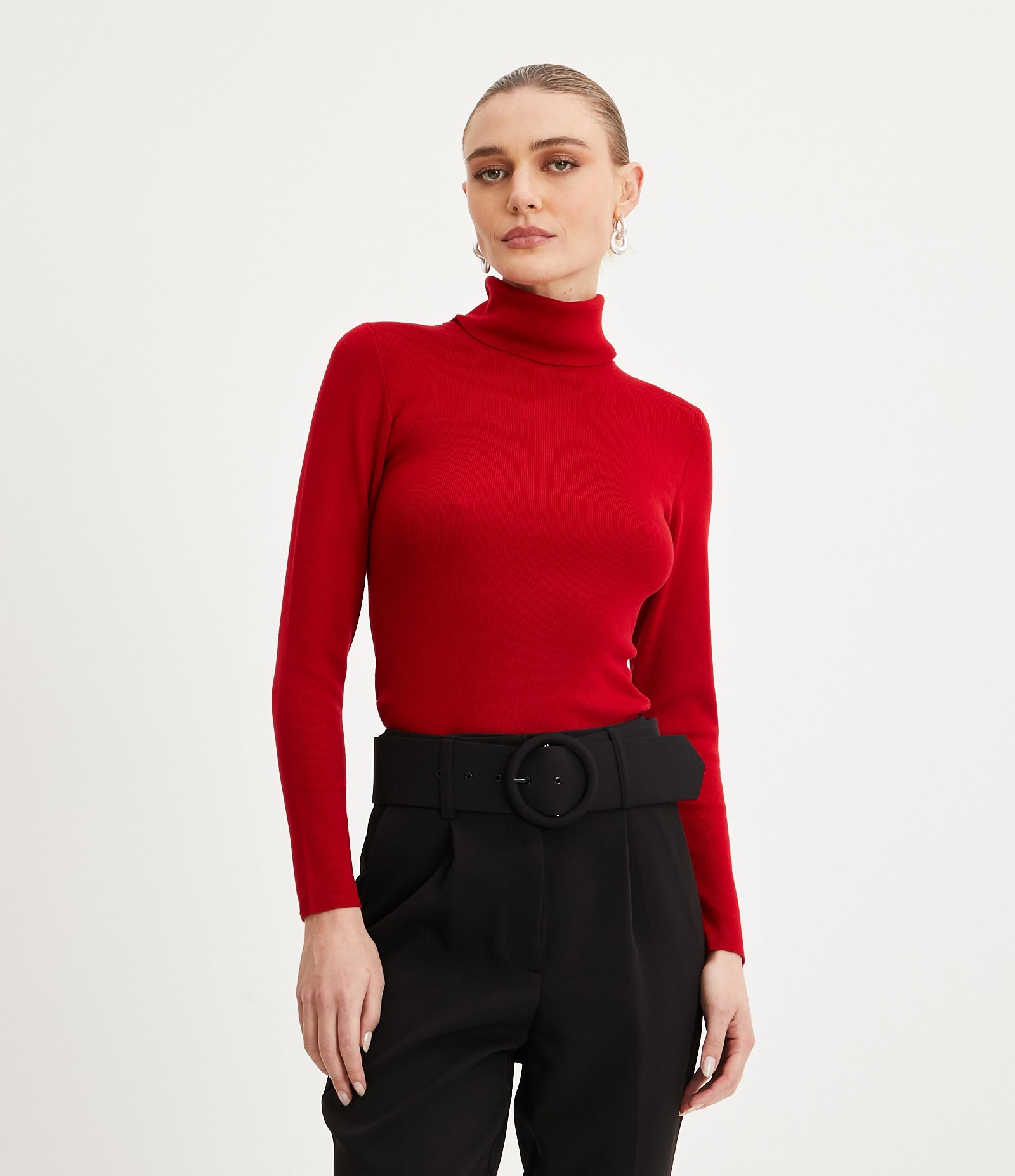 Suéter em Tricô com Gola Alta Estruturada 1