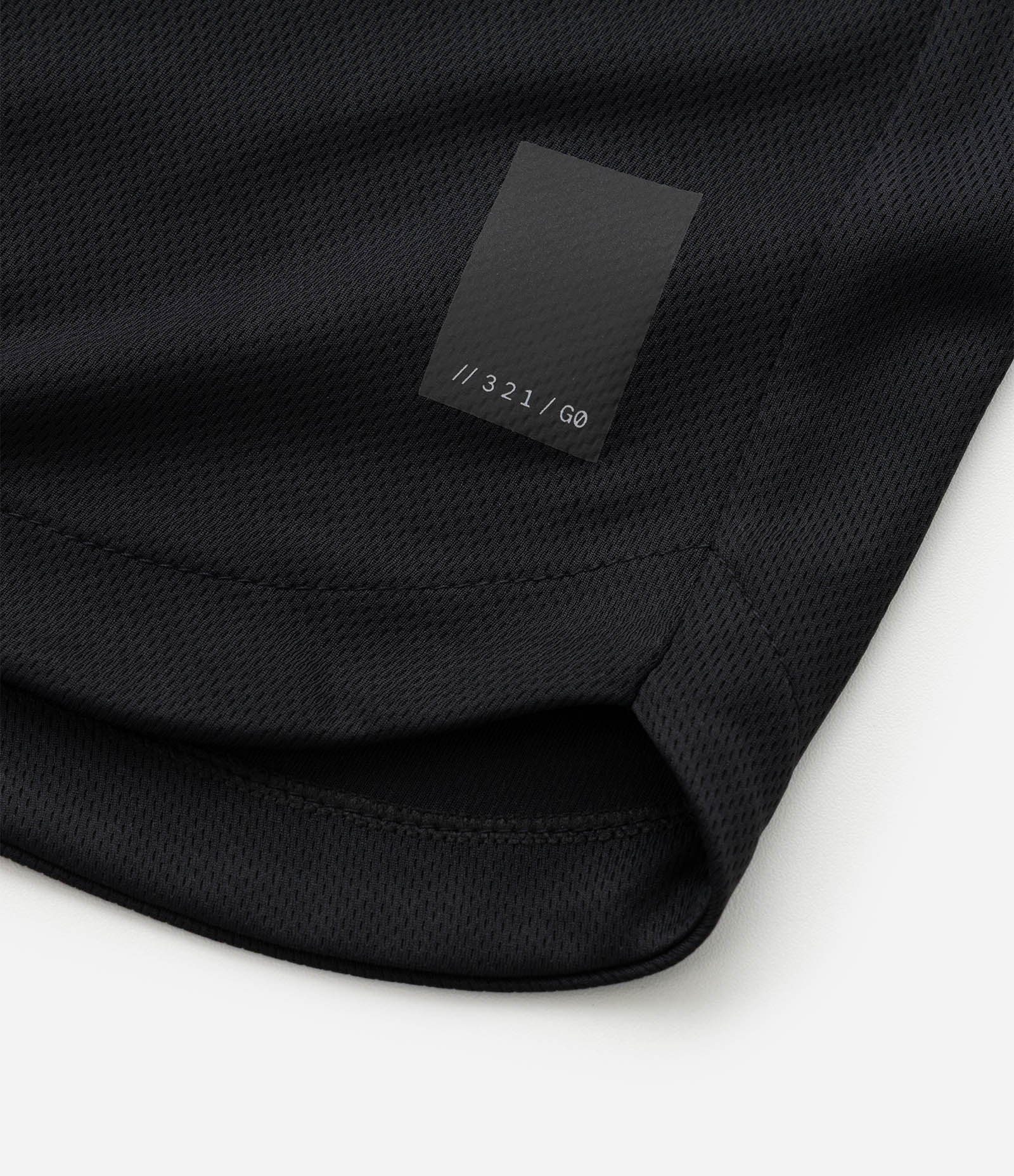 Bermuda Esportiva com Tecnologia Dry Cinza Escuro 10