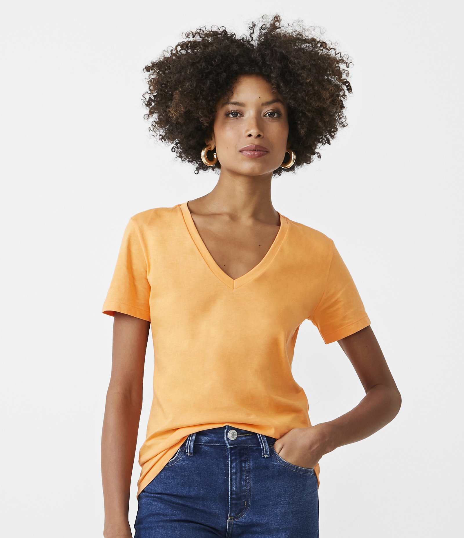 Blusa Básica em Algodão Peruano com Decote V Laranja Claro 1
