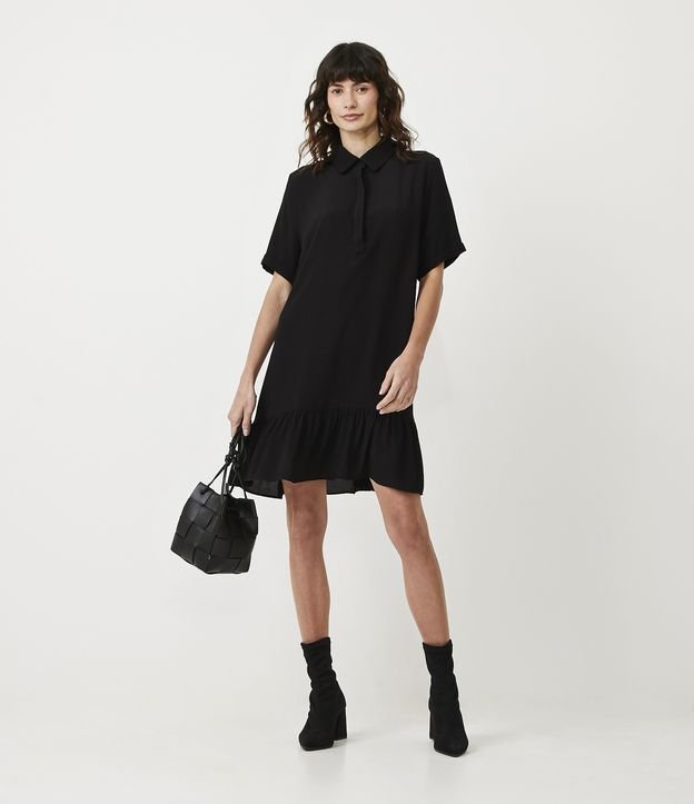 Vestido Corto en Viscosa con Volado en la Barra Negro 1
