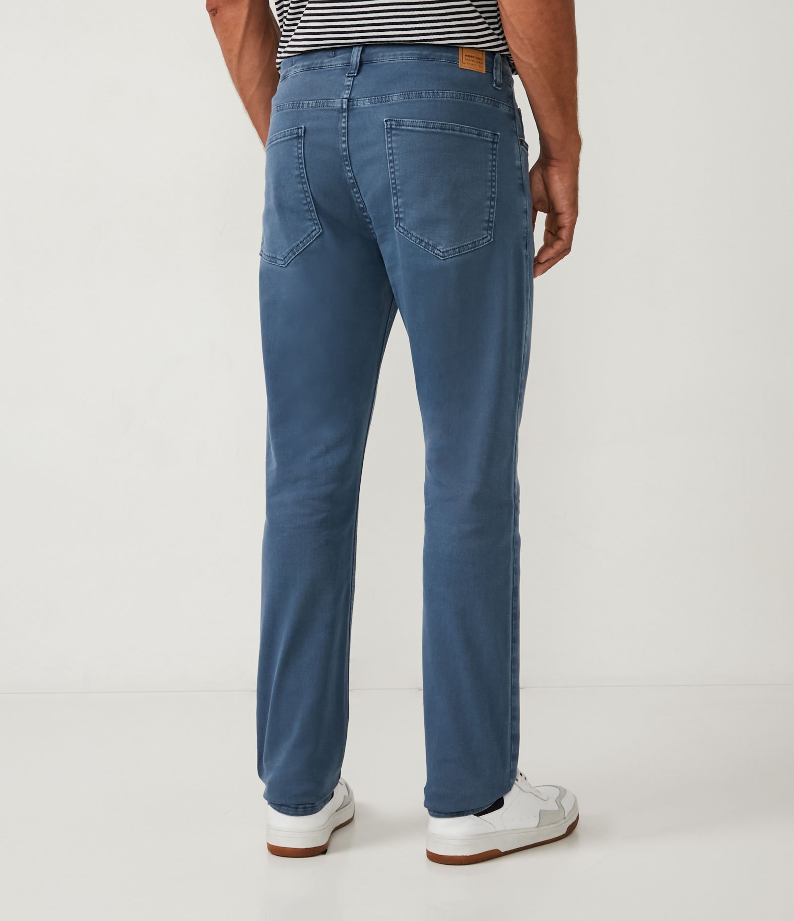 Calça Slim em Sarja com Bolsos Azul 3