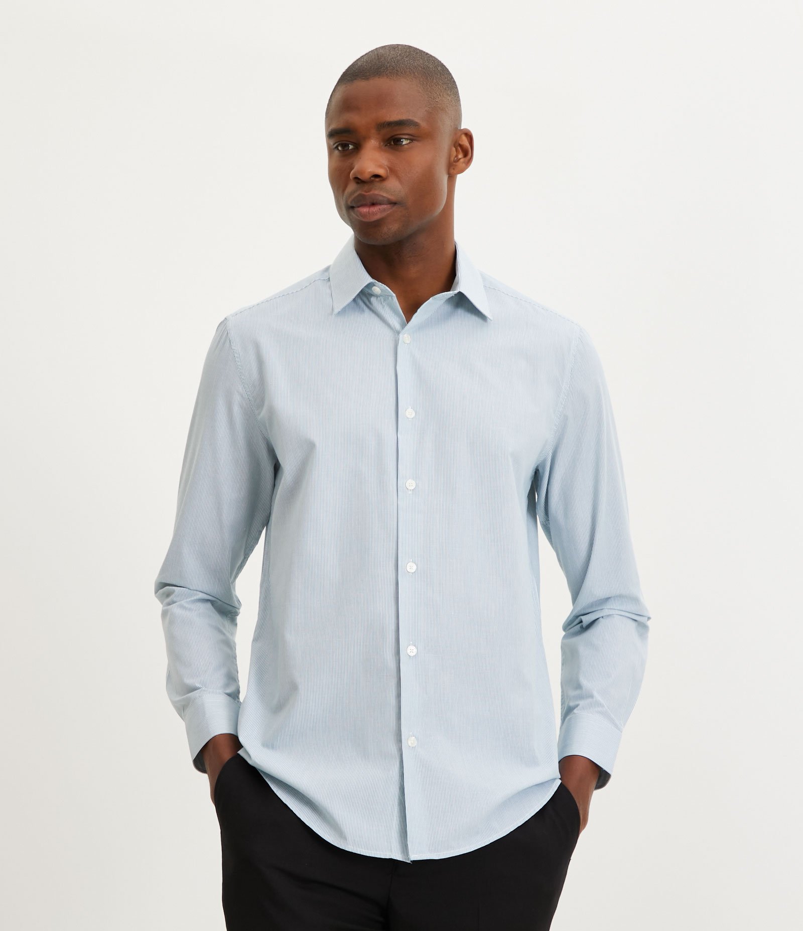 Camisa Slim em Tricoline com Listras e Manga Longa Azul Claro 6