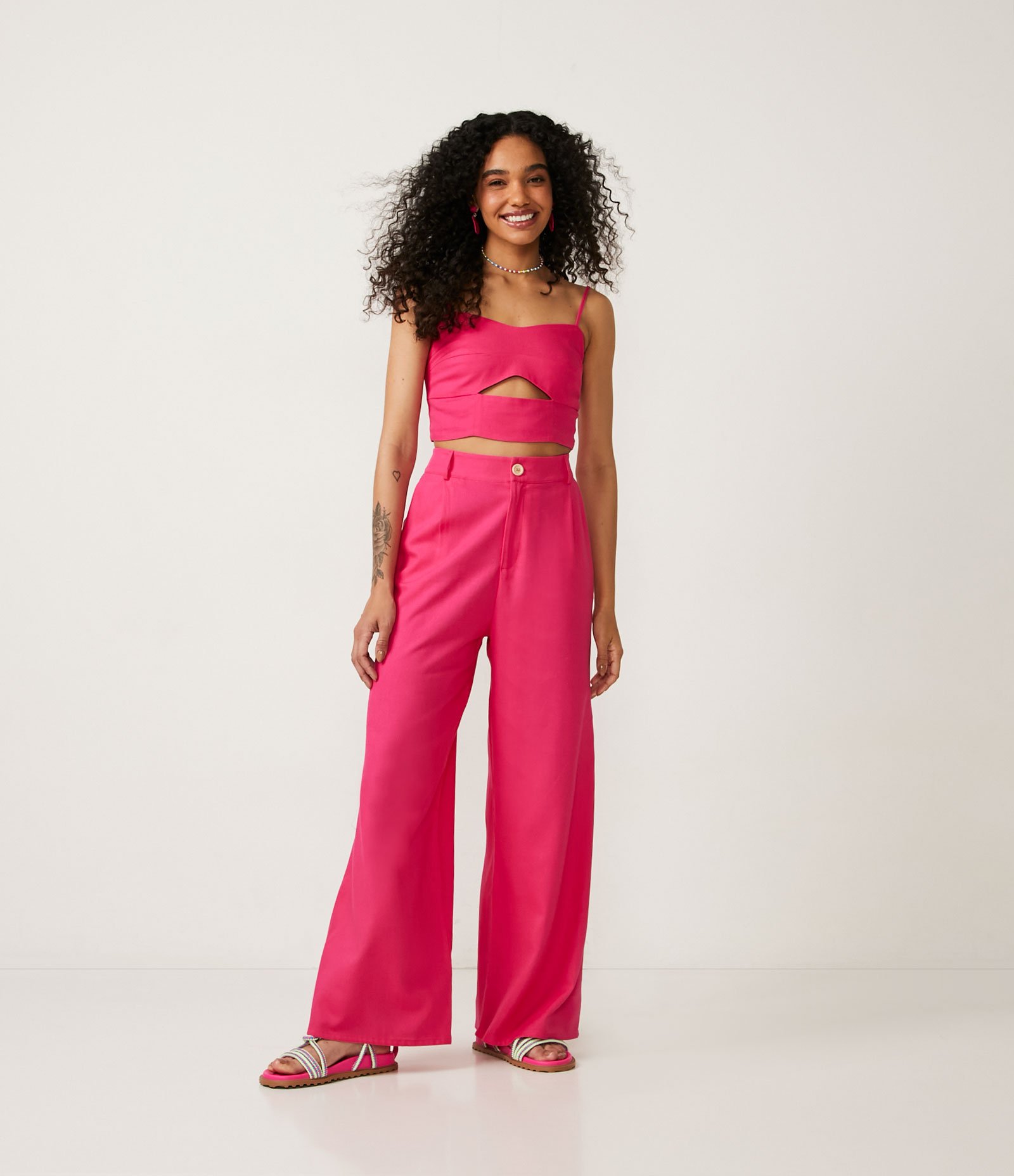 Blusa Regata Cropped com Vazado e Lastex Rosa 2