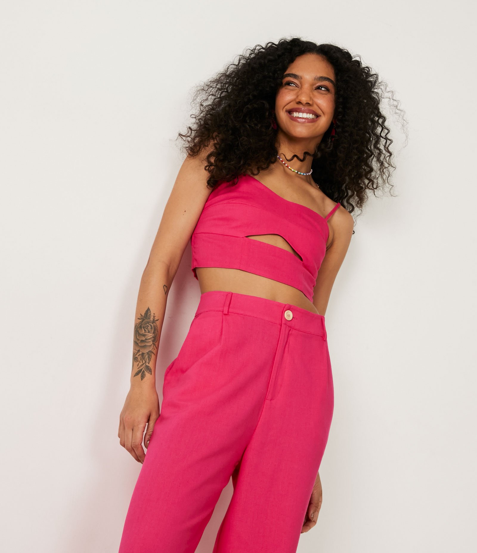 Blusa Regata Cropped com Vazado e Lastex Rosa 5