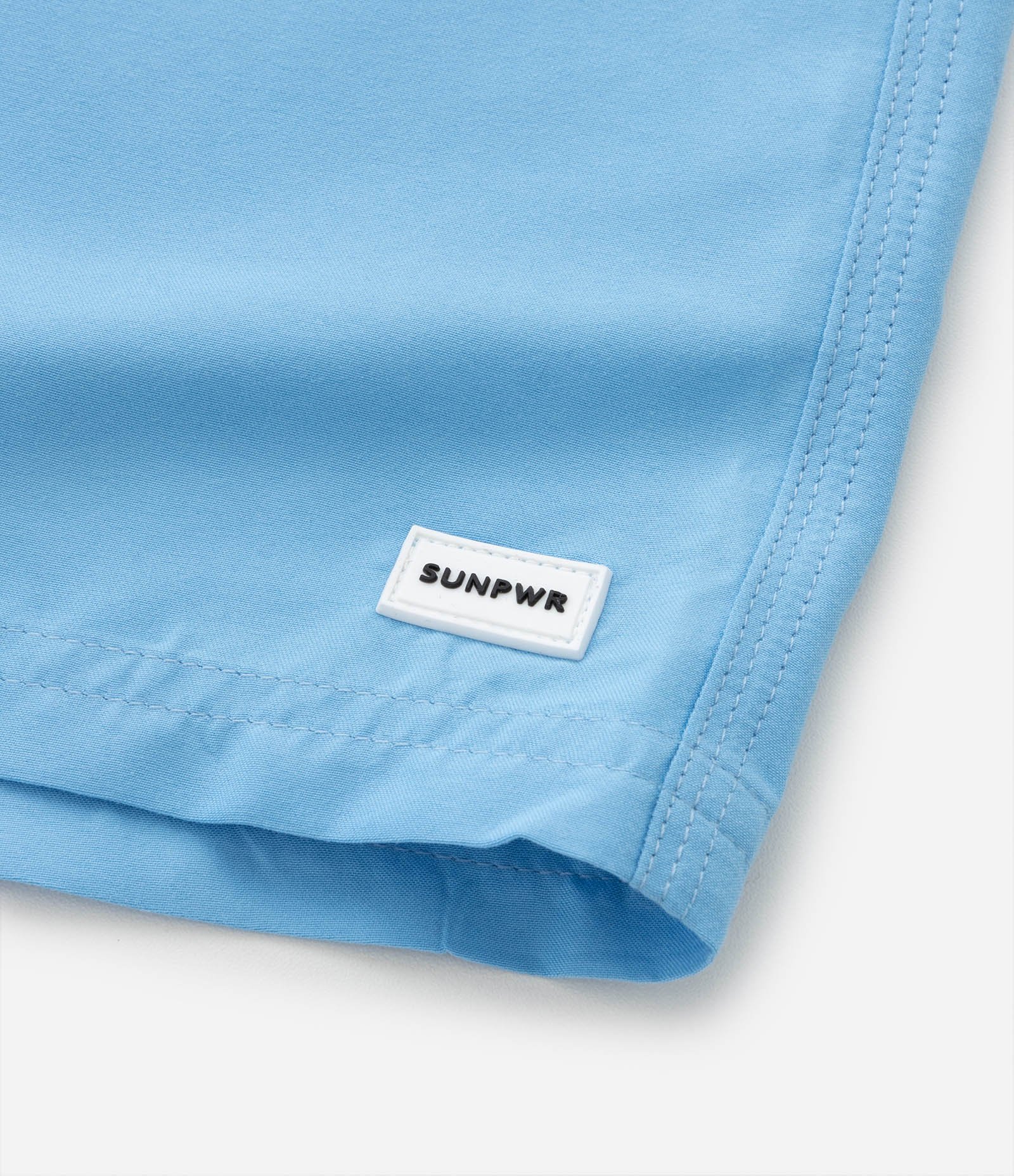 Bermuda de Banho Infantil com Etiqueta Emborrachada - Tam 5 a 14 anos Azul Claro 4