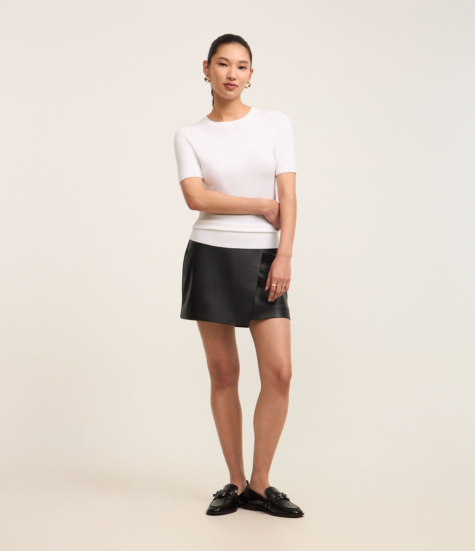 Blusa Básica em Tricô com Barra Canelada Branco 2