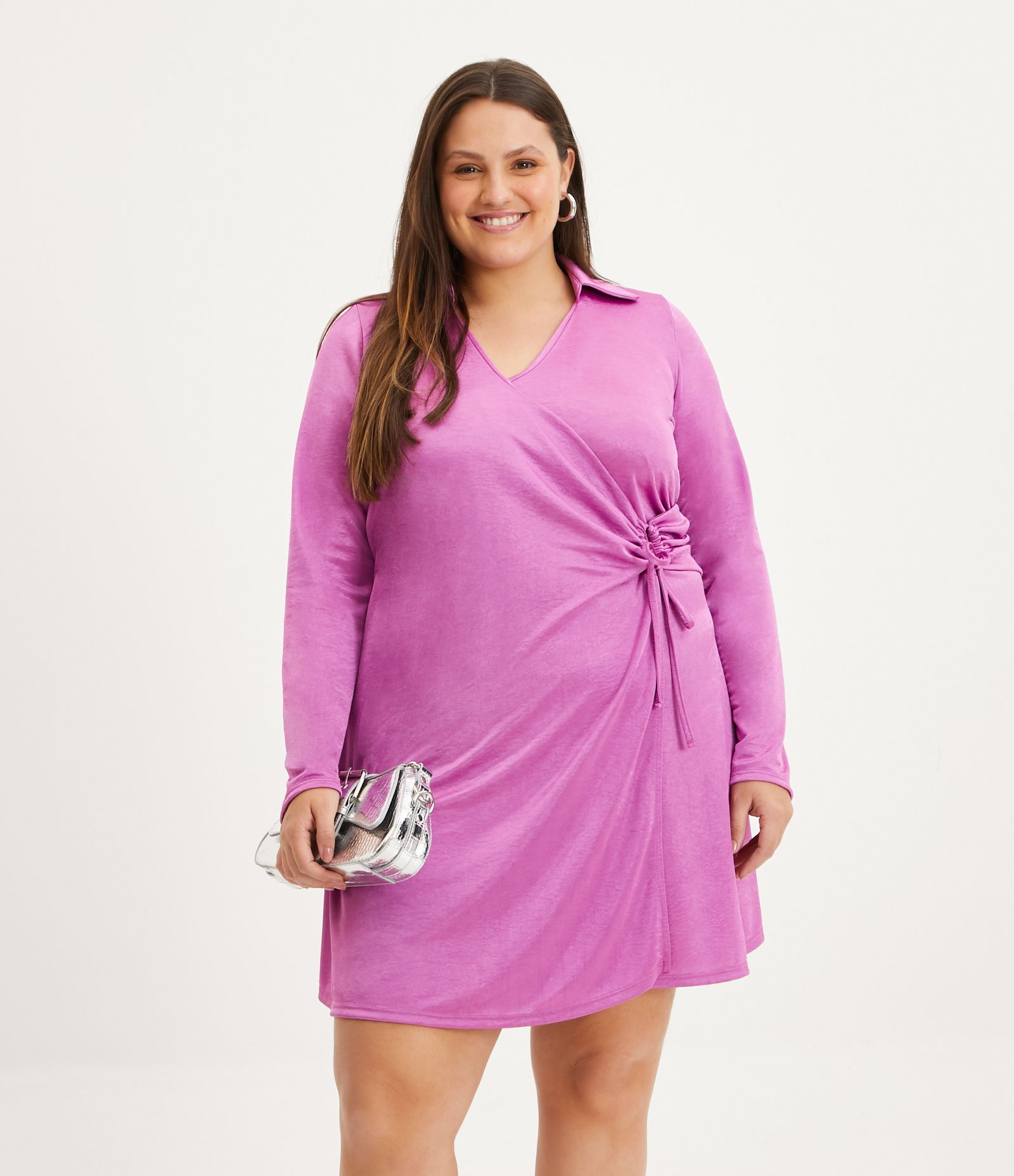 Vestido Curto em Jersey com Detalhe Transpassado Curve & Plus Size Lilás 1