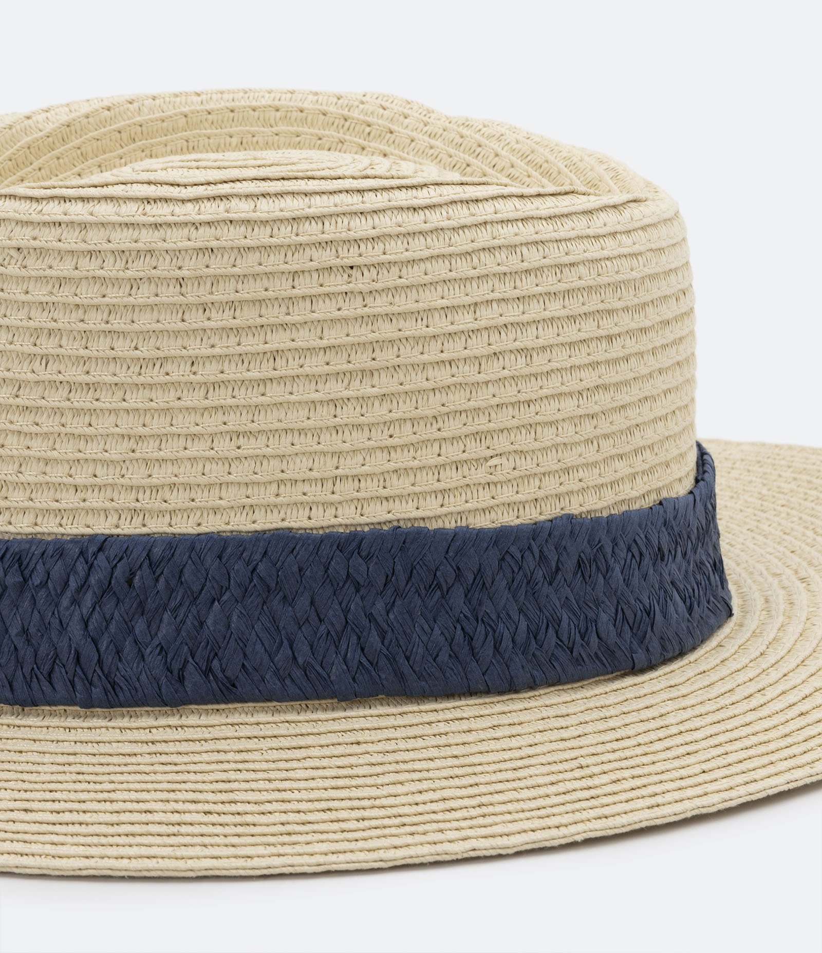 Chapéu de Praia com Aba Média e Detalhe Faixa Trançada Off White 4