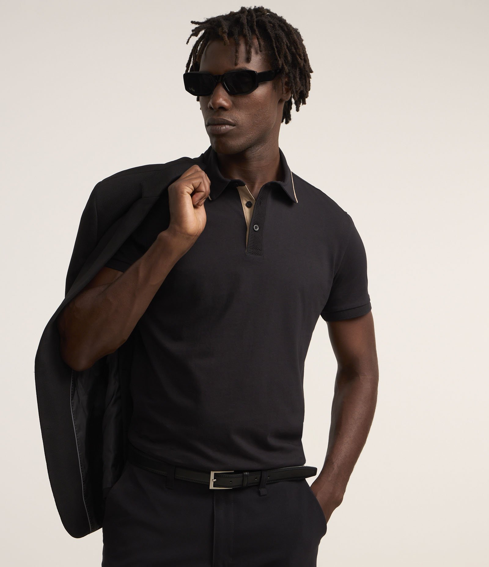 Camisa Polo Regular em Algodão Peruano com Detalhe Contrastante na Gola Preto 1