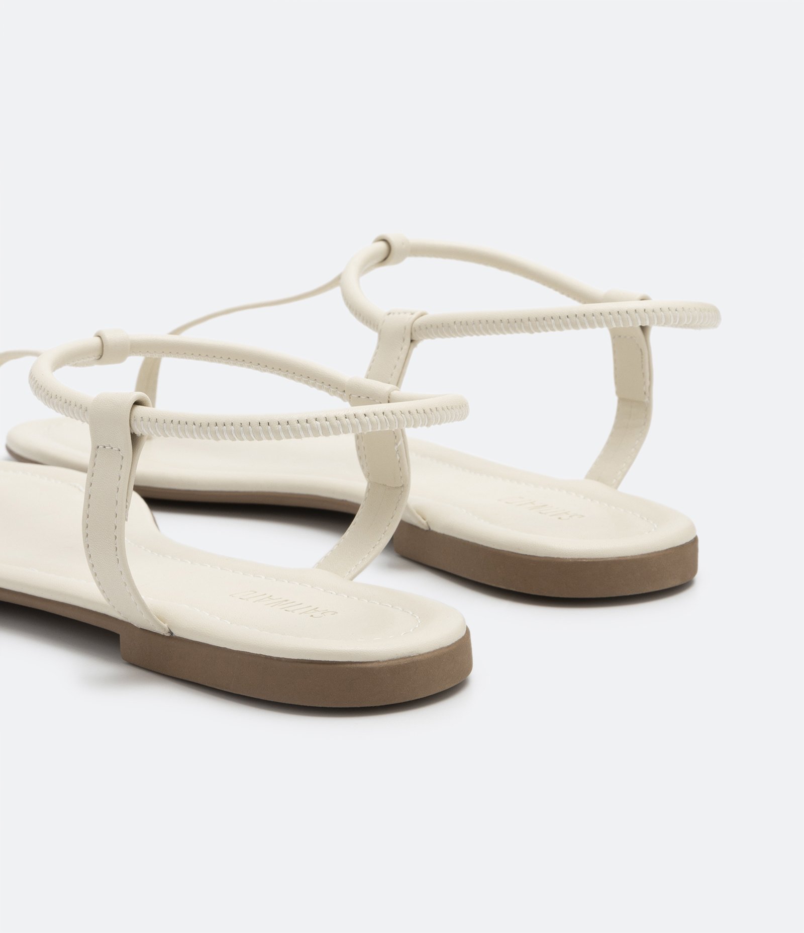 Sandália Rasteira Fio com Fechamento Elástico Bege 4