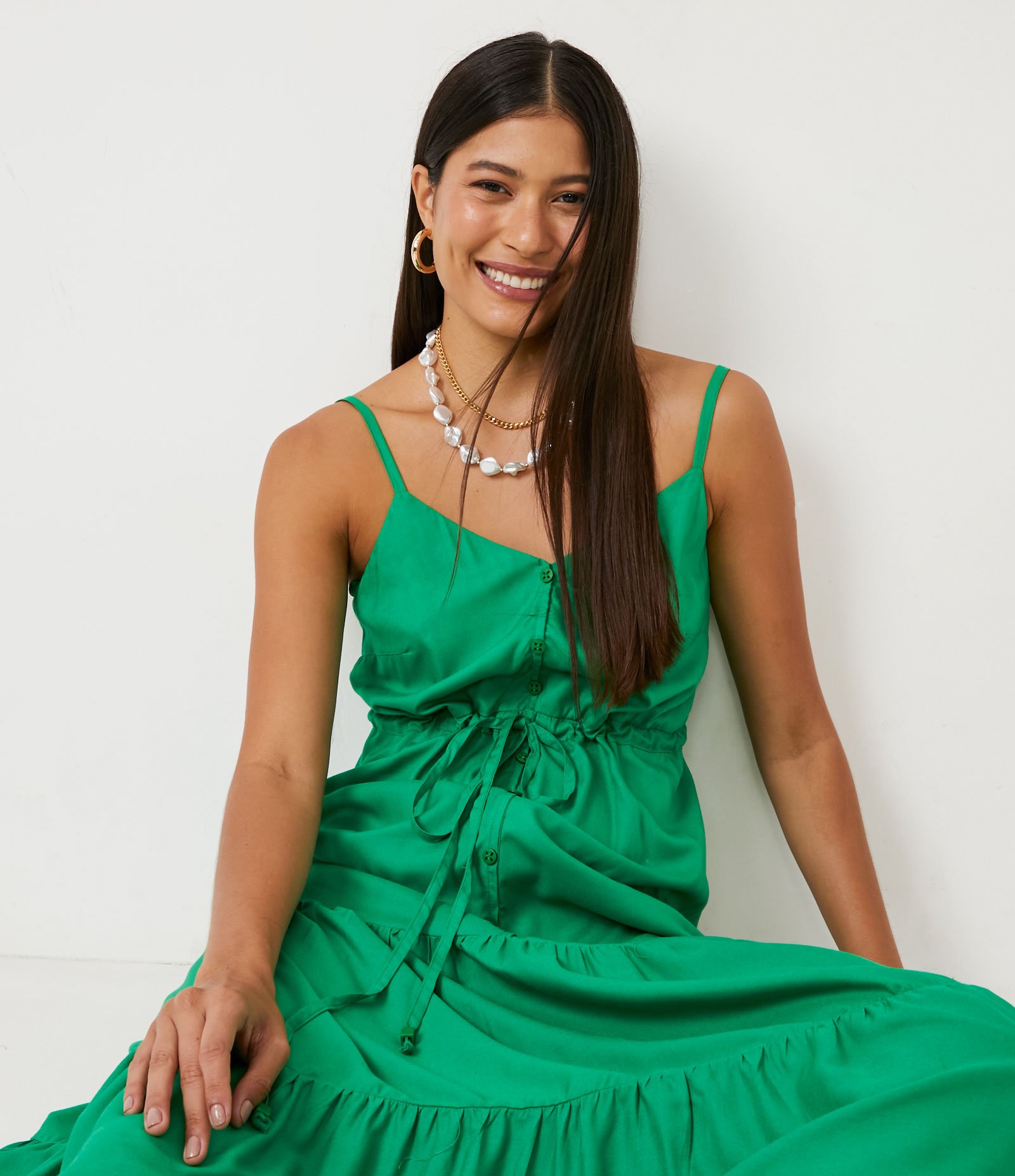 Vestido New Midi em Viscose com Botões e Babado na Barra Verde 5