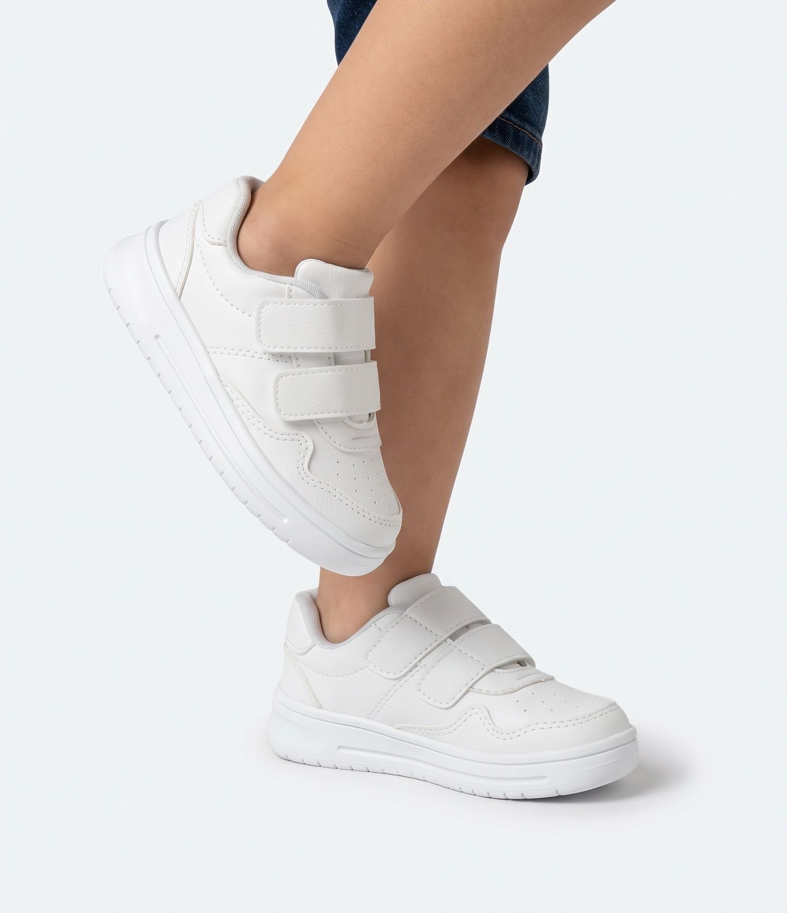 Tênis Infantil com Recortes Tiras de Velcro - Tam 20 ao 27 Branco 1