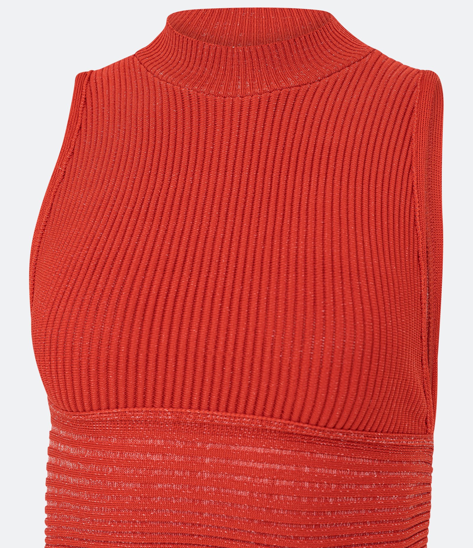 Blusa Cropped Sem Manga em Tricô com Textura Canelada Vermelho 7