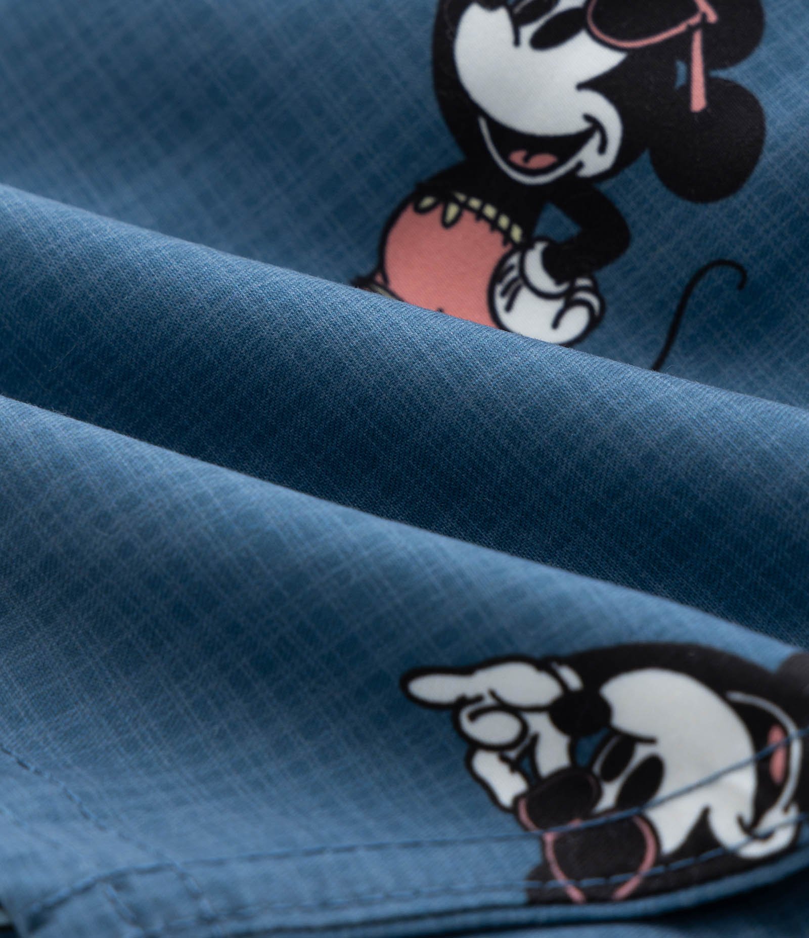 Conjunto Infantil com Estampa do Mickey Praieiro - Tam 1 a 5 anos Amarelo 8