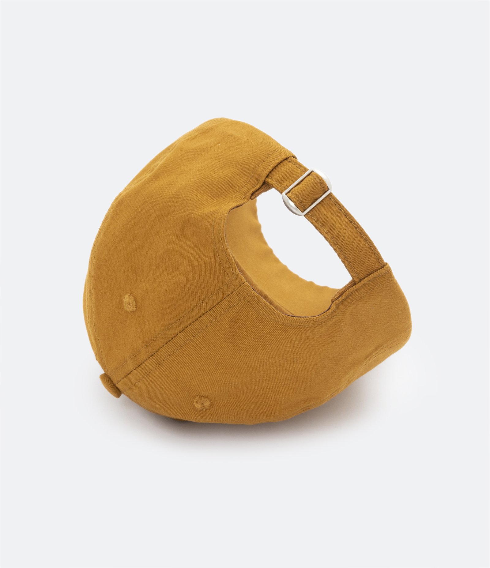 Boné Aba Curva em Sarja com Detalhe Pespontado Marro Claro 4