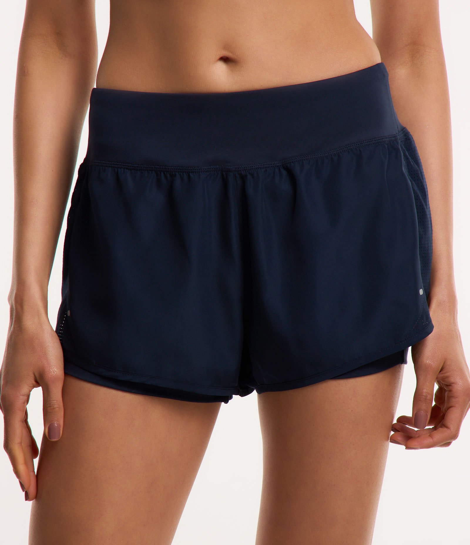 Bermuda Runner Esportiva em Microfibra com Bolso Funcional Azul Marinho 2
