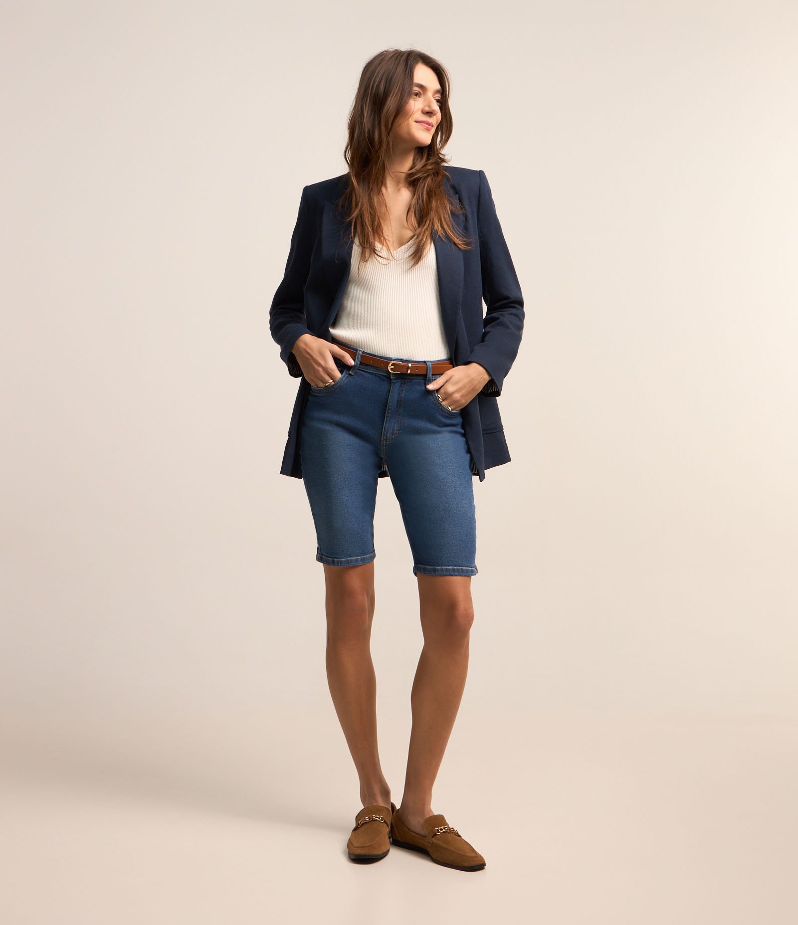 Bermuda Ciclista em Jeans com Elastano Azul Escuro 1