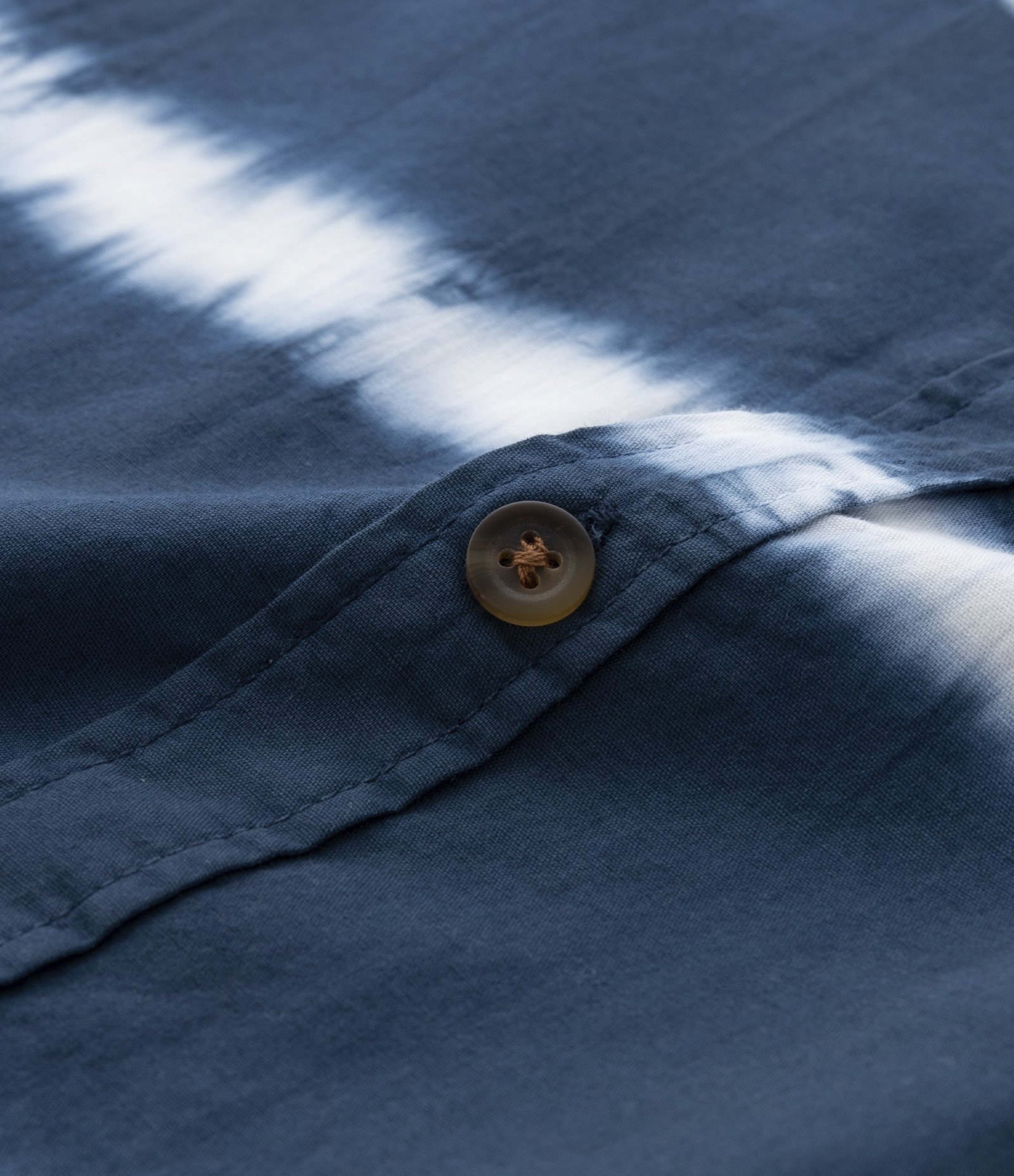 Camisa Manga Curta Infantil em Algodão com Estampa Tie Dye - Tam 5 a 14 anos Azul 3