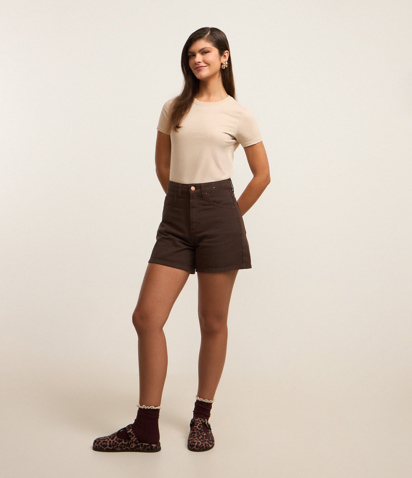 Camiseta Regular Básica em Algodão Bege 2