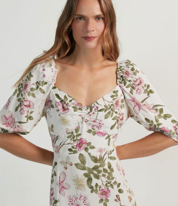 Vestido Midi Em Viscolinho Busto Franzido E Estampa Floral Multicores