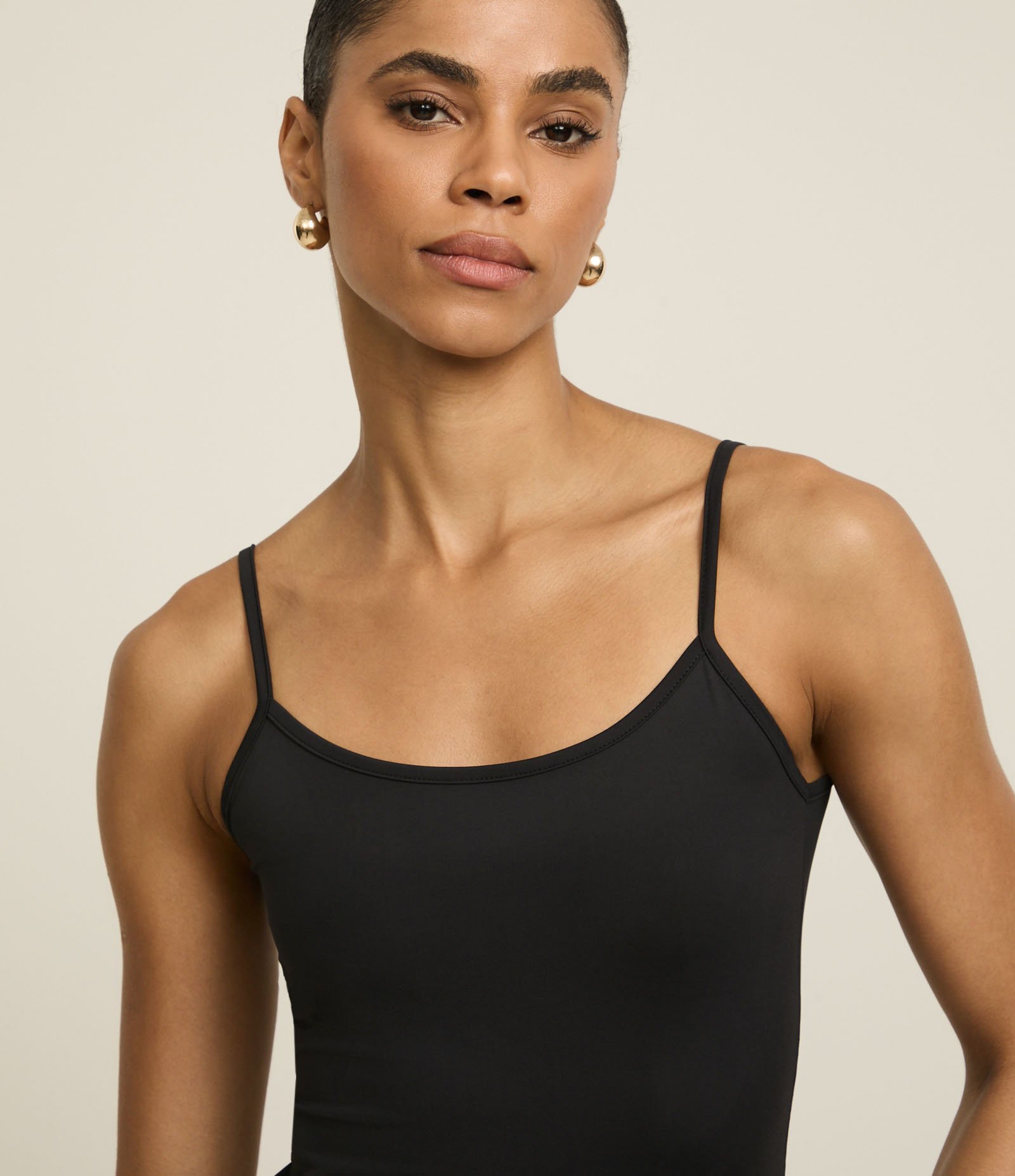 Blusa Básica em Poliamida com Alças Finas Preto 4