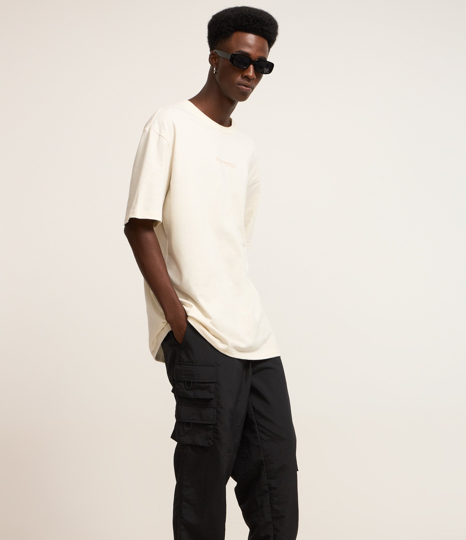 Calça Jogger em Poliamida com Bolsos Laterais Preto 3