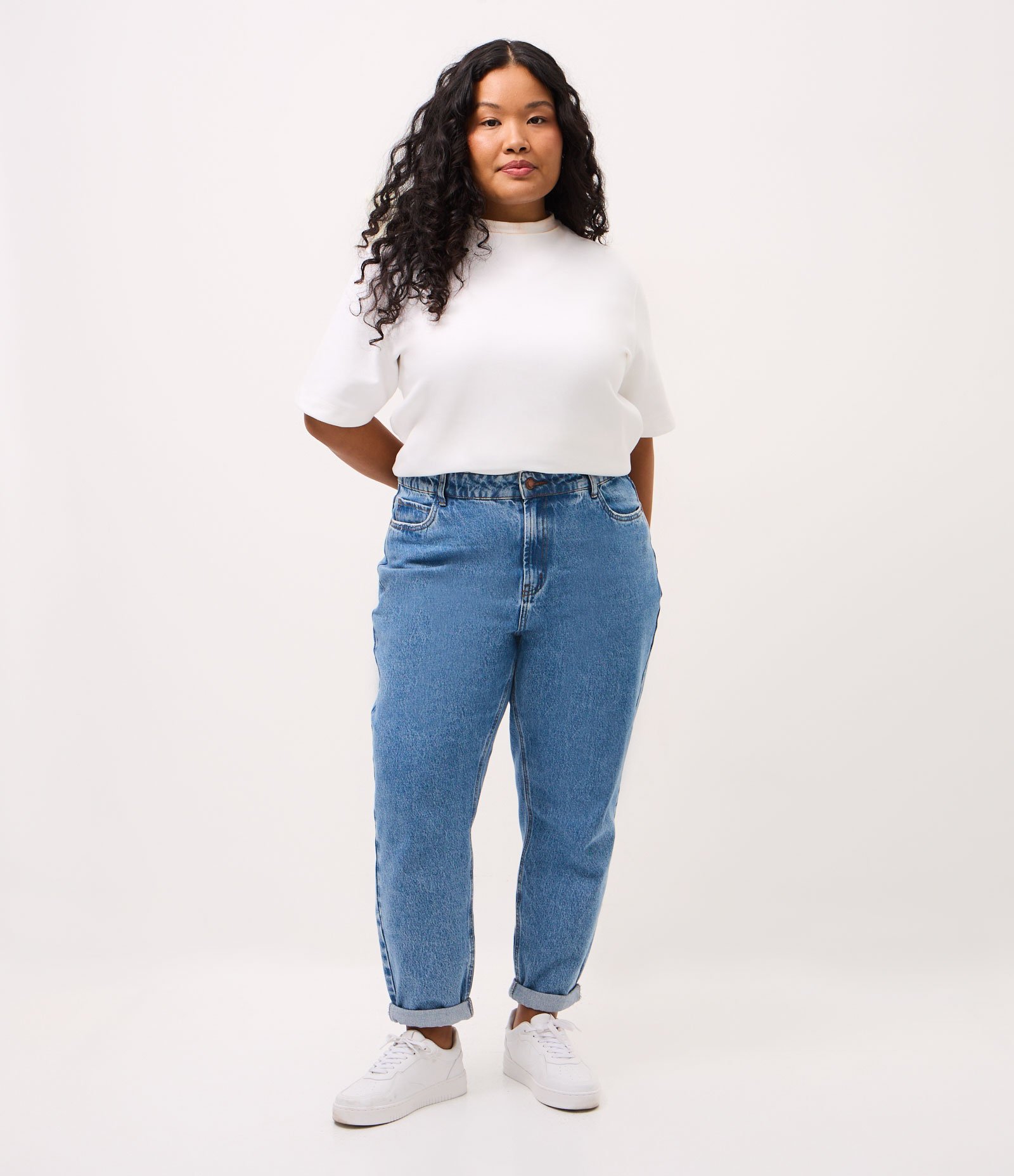 Calça Mom Jeans com Lavagem Marmorizada Curve & Plus Size Azul 1