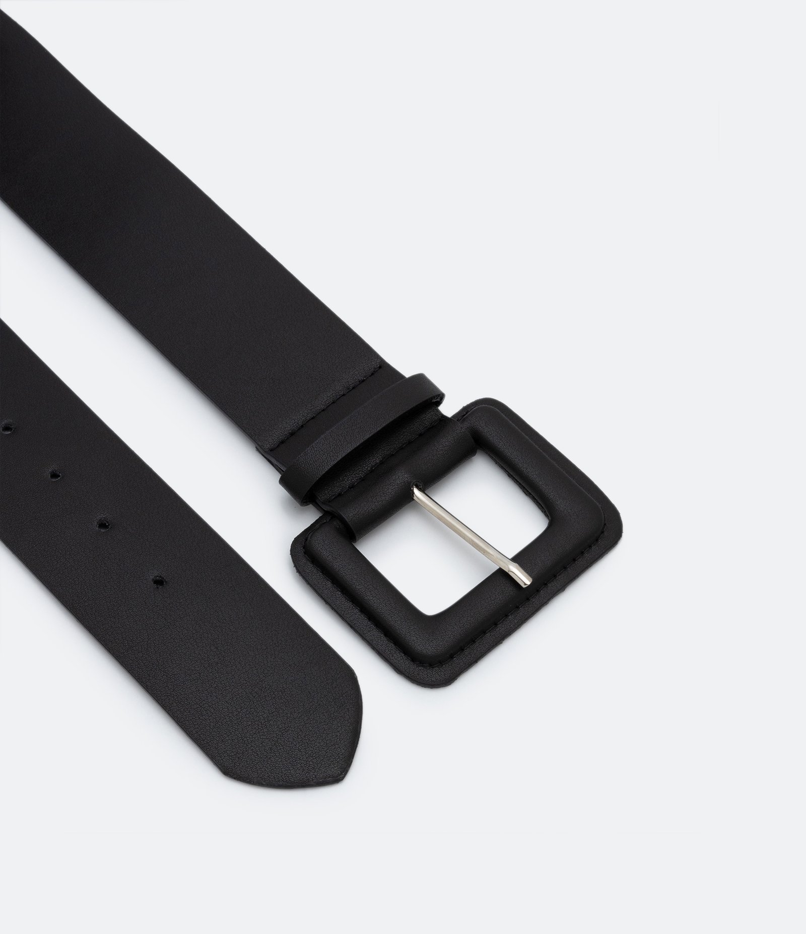 Cinto Médio em Material Sintético com Fivela Retangular Curve & Plus Size Preto 2