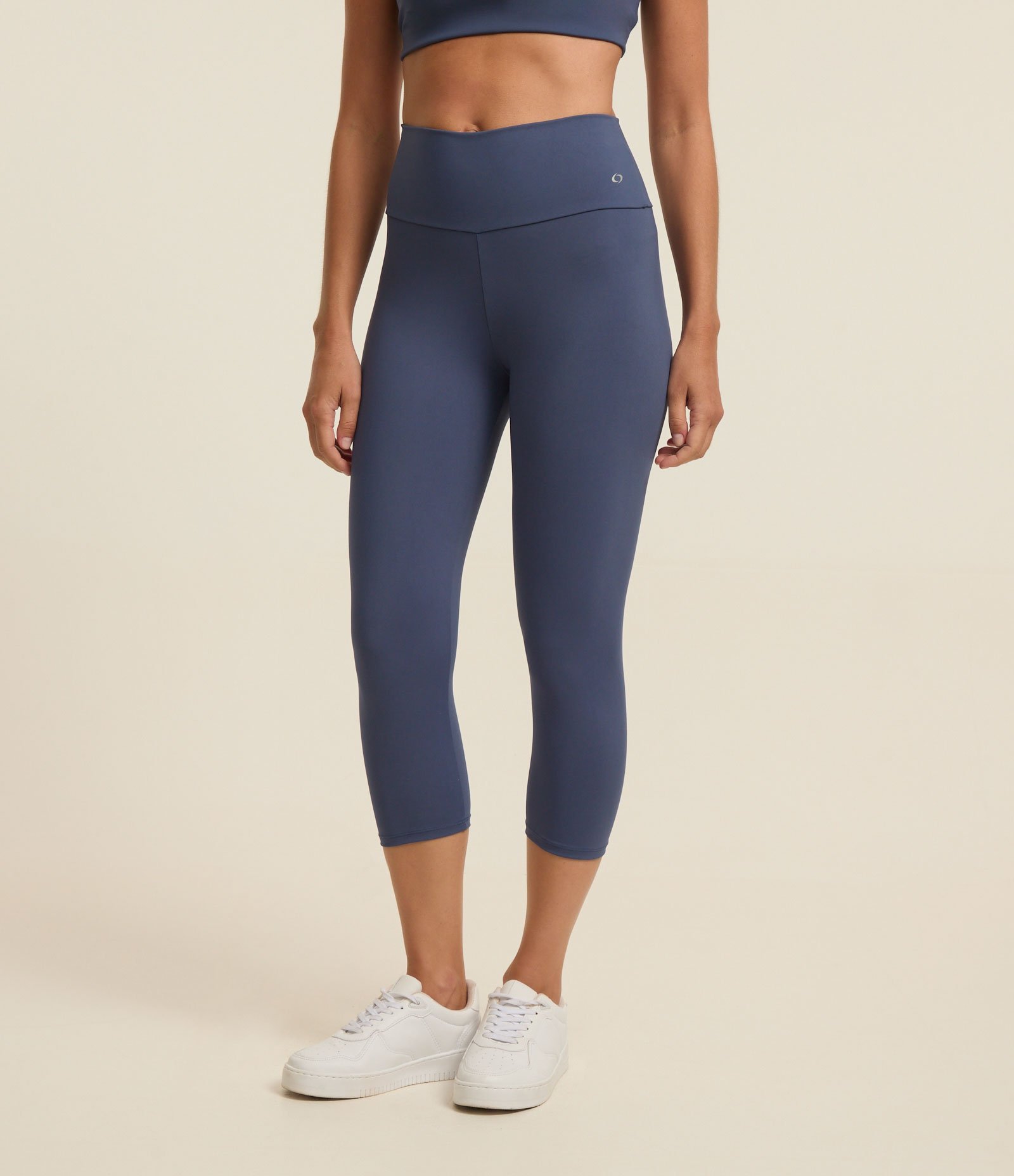 Calça Corsário Esportiva Básica em Microfibra com Cós Amplo Azul Marinho 2