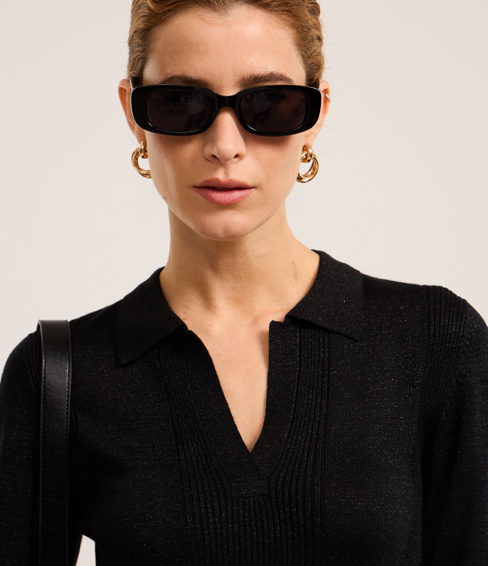 Blusa em Viscose com Gola V e Lapela Preto 5