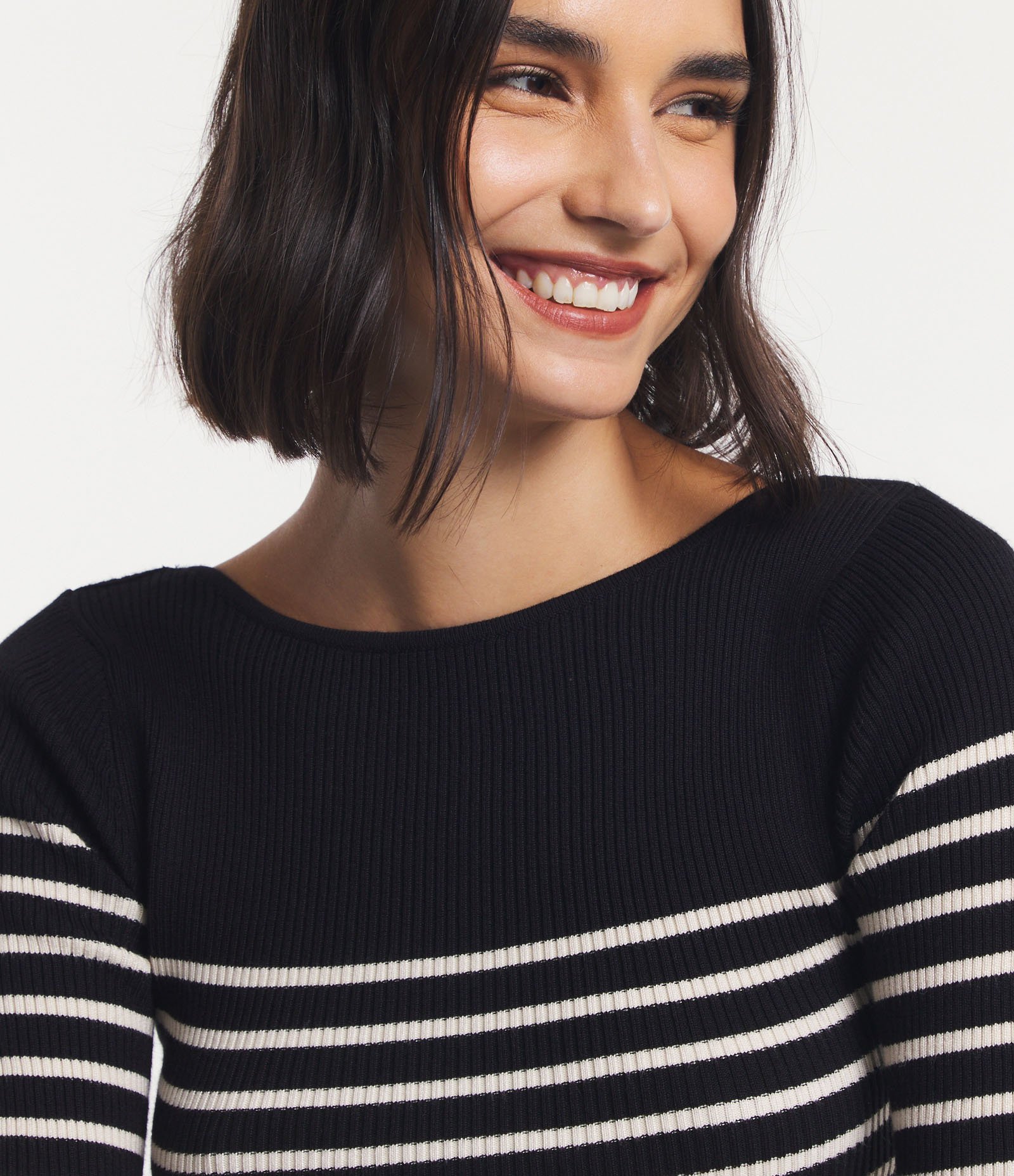 Blusa em Tricõ com Textura Canelada e Estampa Listrada Preto 5