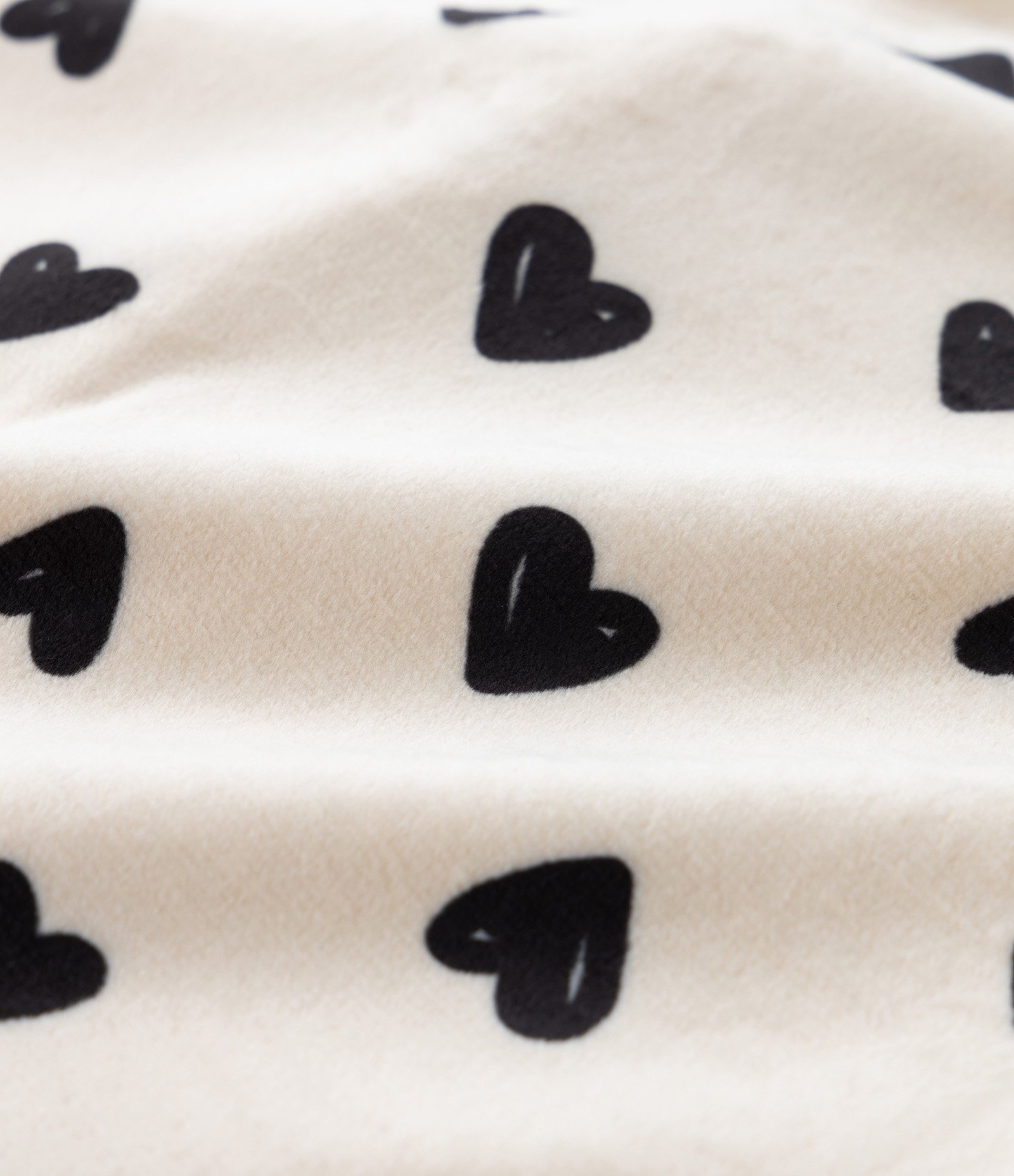 Conjunto Longo Infantil em Plush com Estampa de Corações - Tam 0 a 18 meses Bege 6