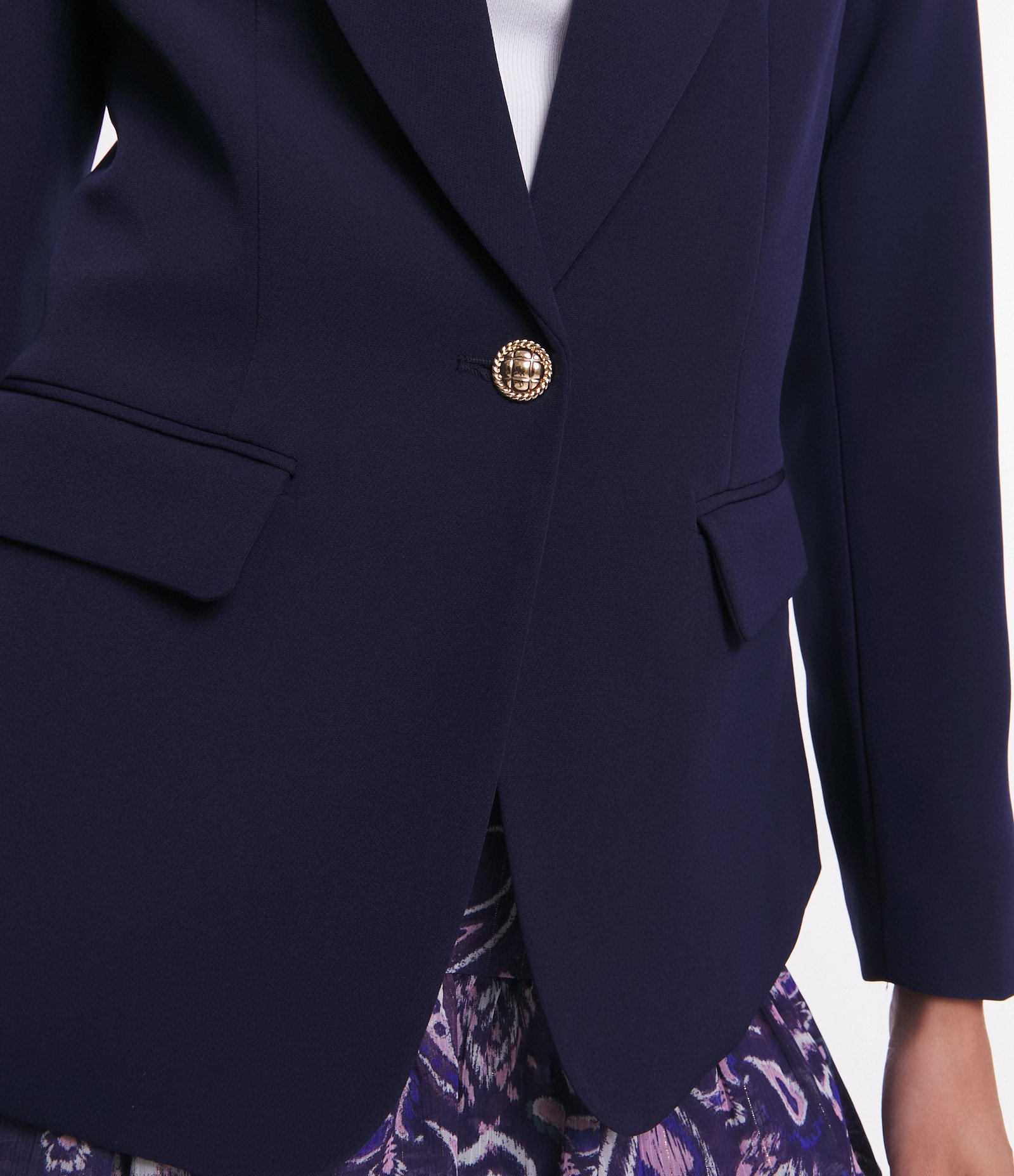 Blazer em Crepe com Botão Único e Bolso com Lapela 6