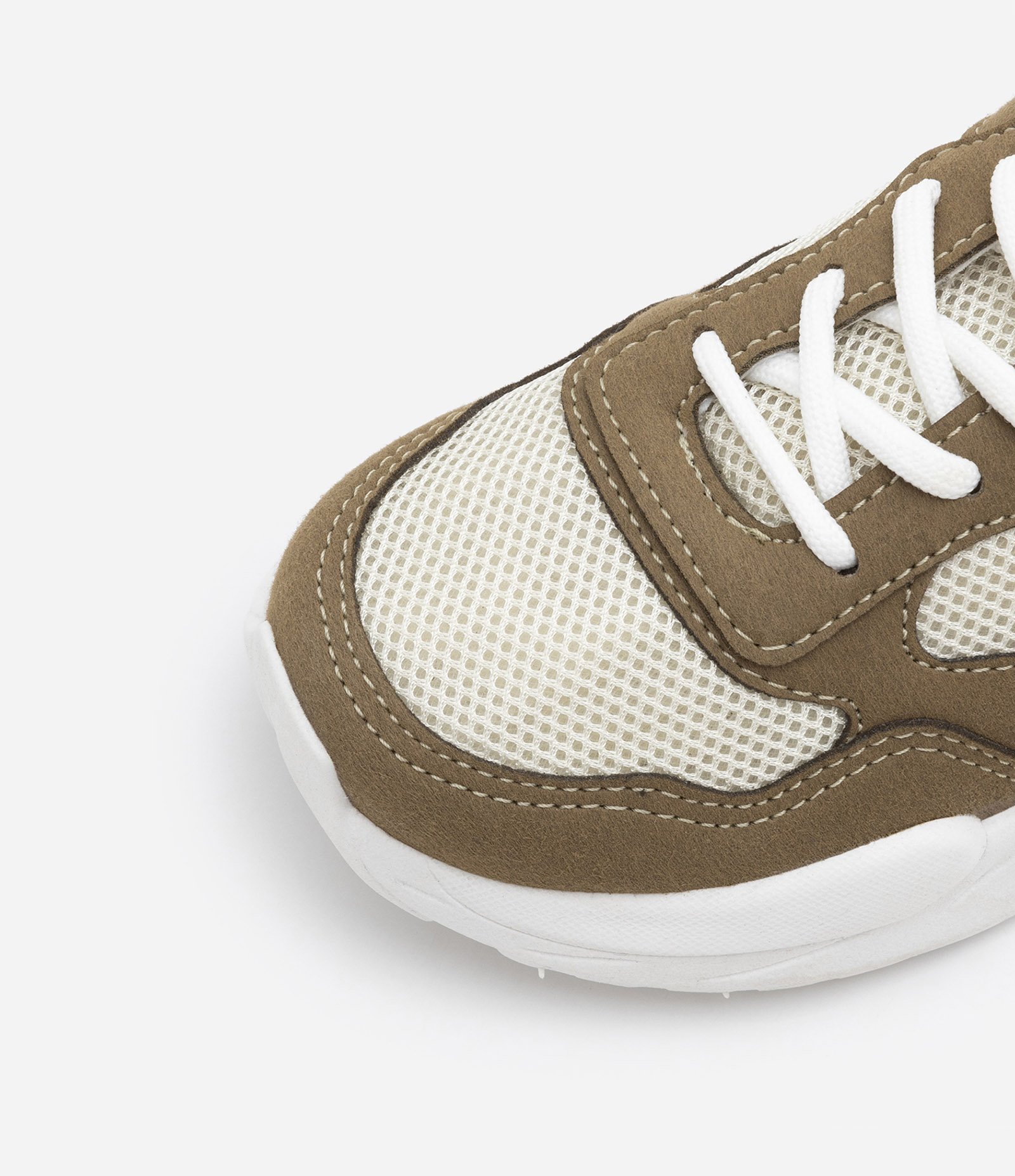 Tênis Chunky Infantil com Recortes - Tam 28 ao 36 Marrom 2