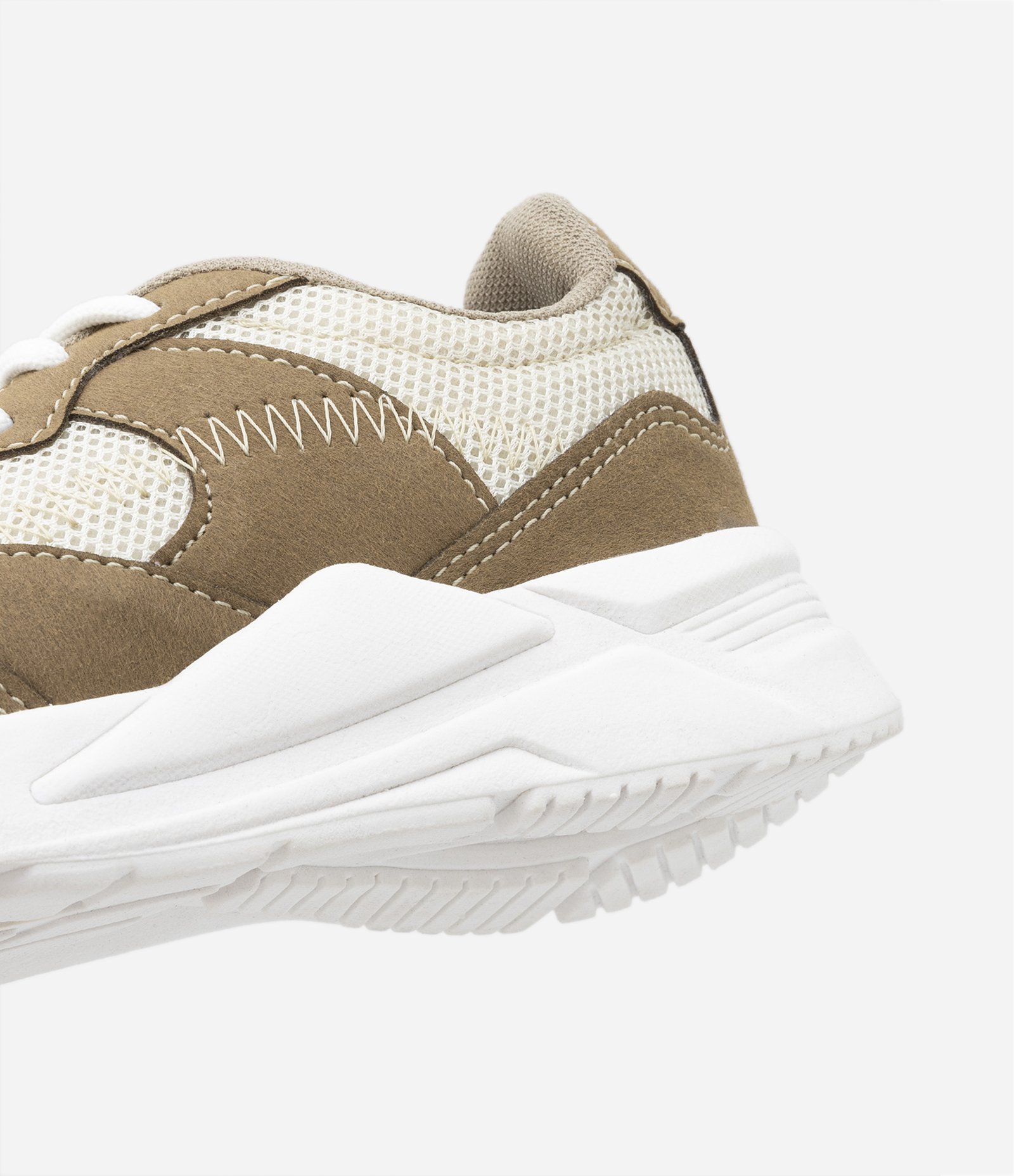 Tênis Chunky Infantil com Recortes - Tam 28 ao 36 Marrom 3