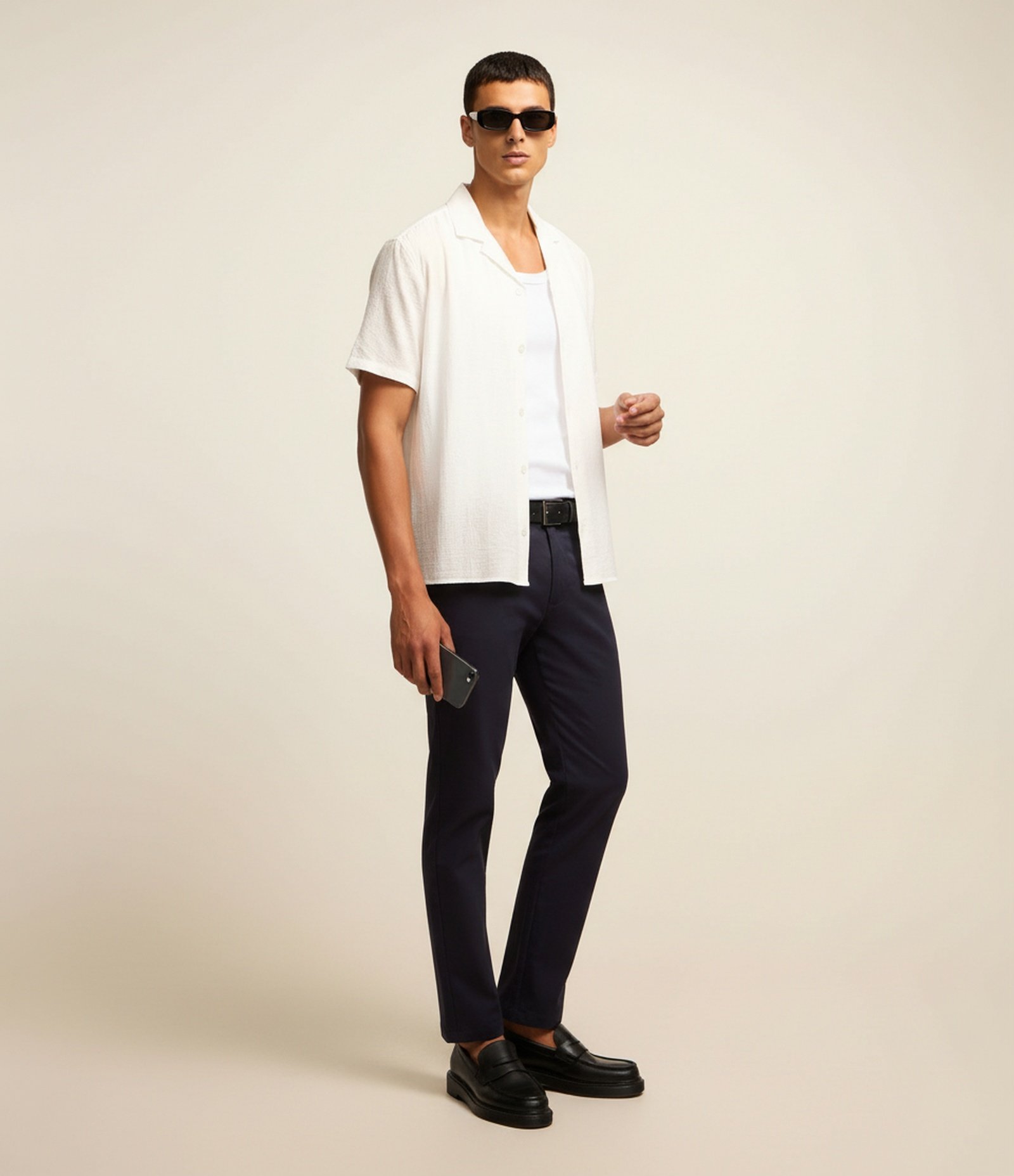 Calça Slim Sarjado Cropped Alfaiatada com Bolsos Azul Marinho 5