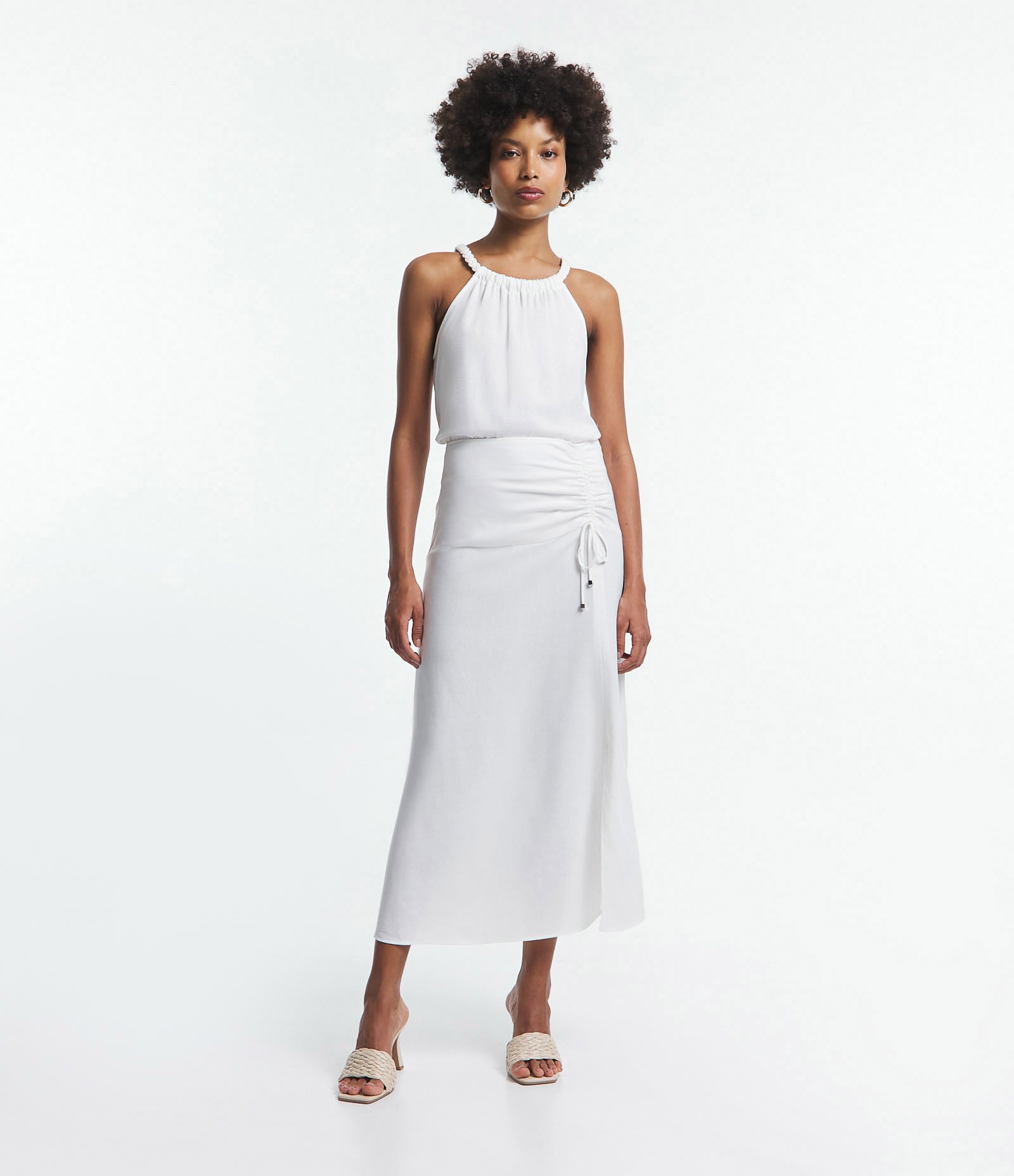 Saia Midi em Linho com Franzido com Amarração e Fenda Off White 1