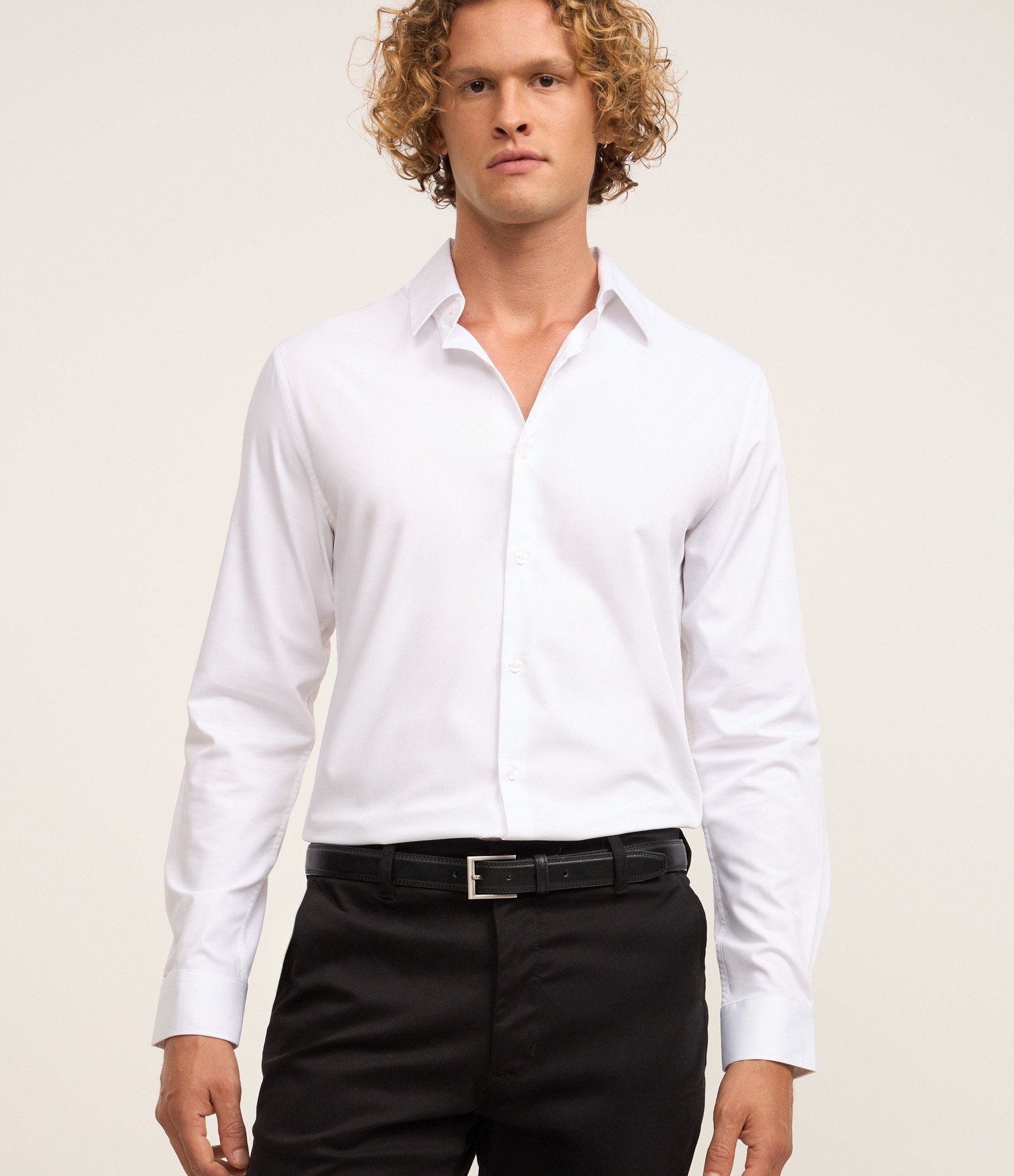 Calça Slim Alfaiatada em Sarja com Bolsos Preto 3