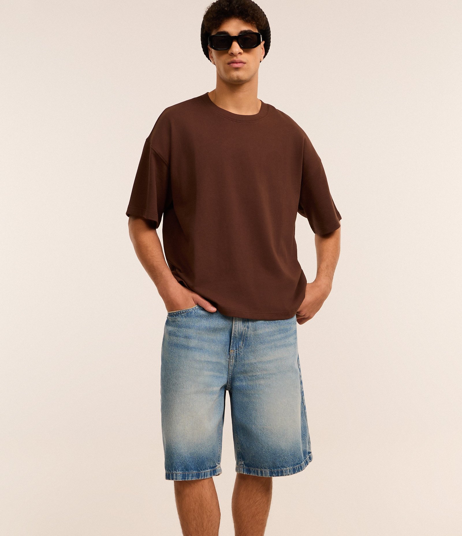 Bermuda Baggy Vintage em Jeans Azul Médio 4