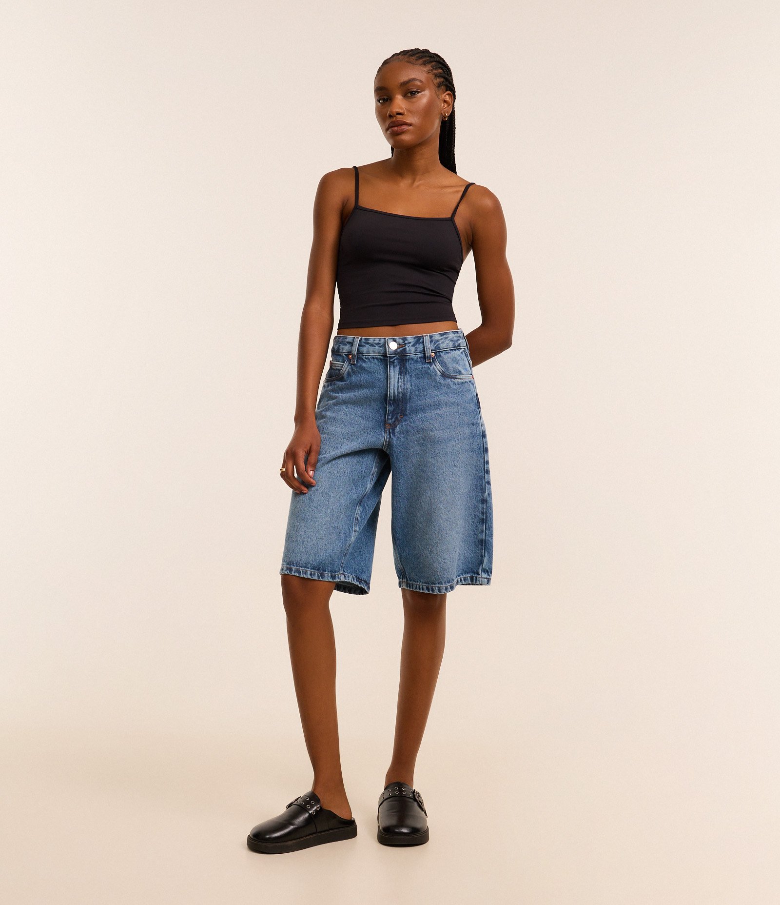 Blusa Cropped de Alcinha em Poliamida Preto 2