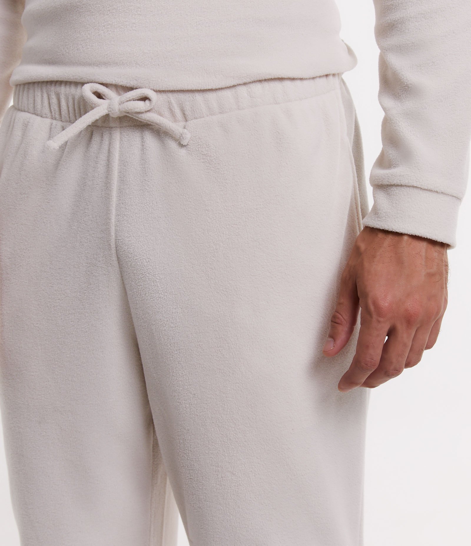 Pijama Longo em Fleece com Textura e Manga Longa Bege 4