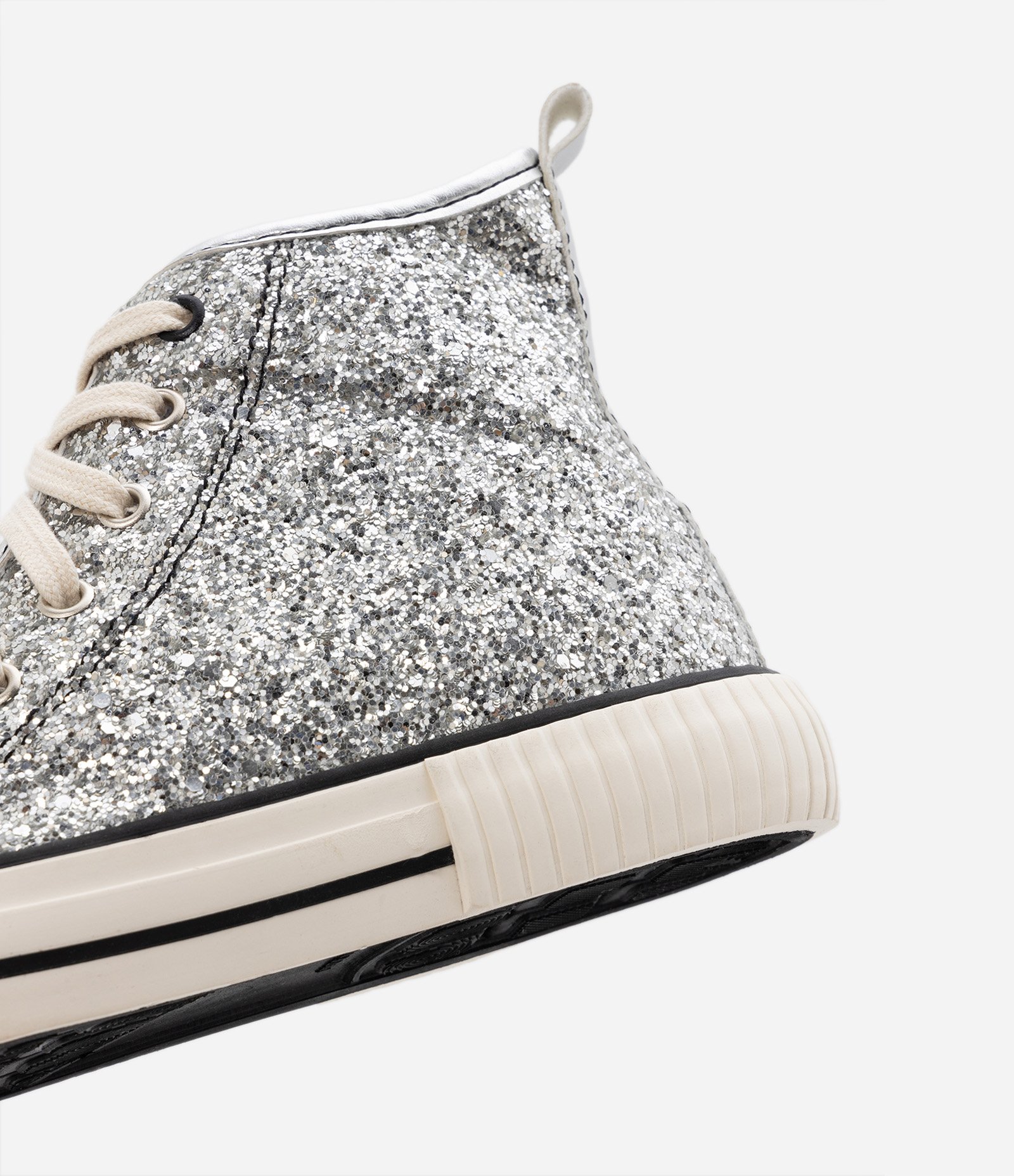 Tênis Cano Alto com Glitter e Cadarço Prata 5