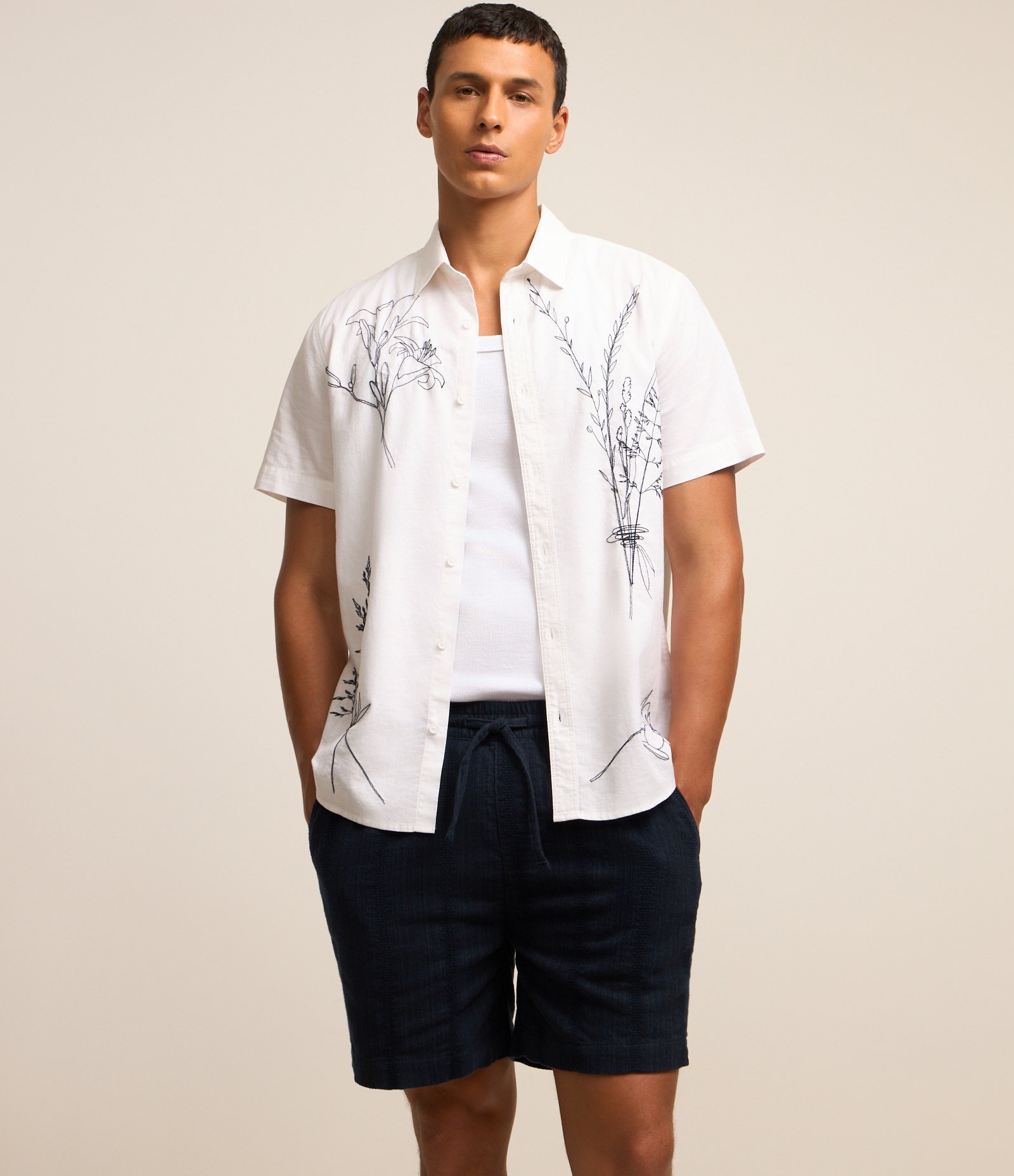 Bermuda em Algodão com Textura de Listras 2